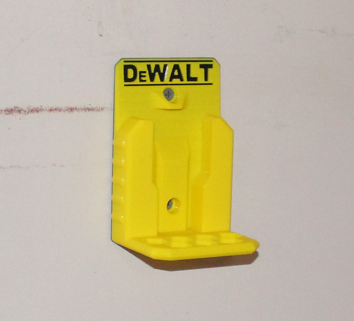 DeWALT Battery Holder by Matt Boyer Download free STL model