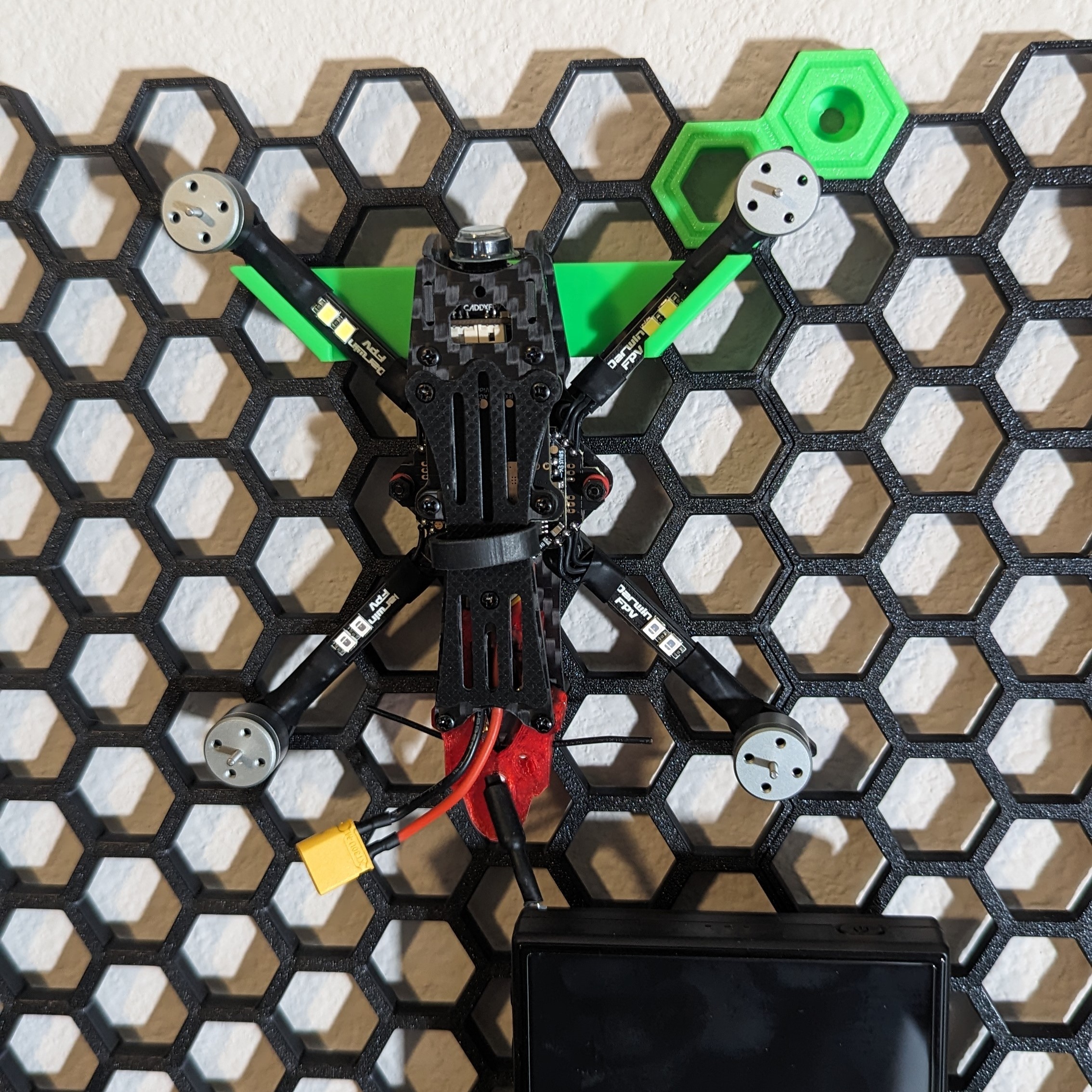 HSW Small Quadcopter Hanger by 463N7 | Download free STL model ...