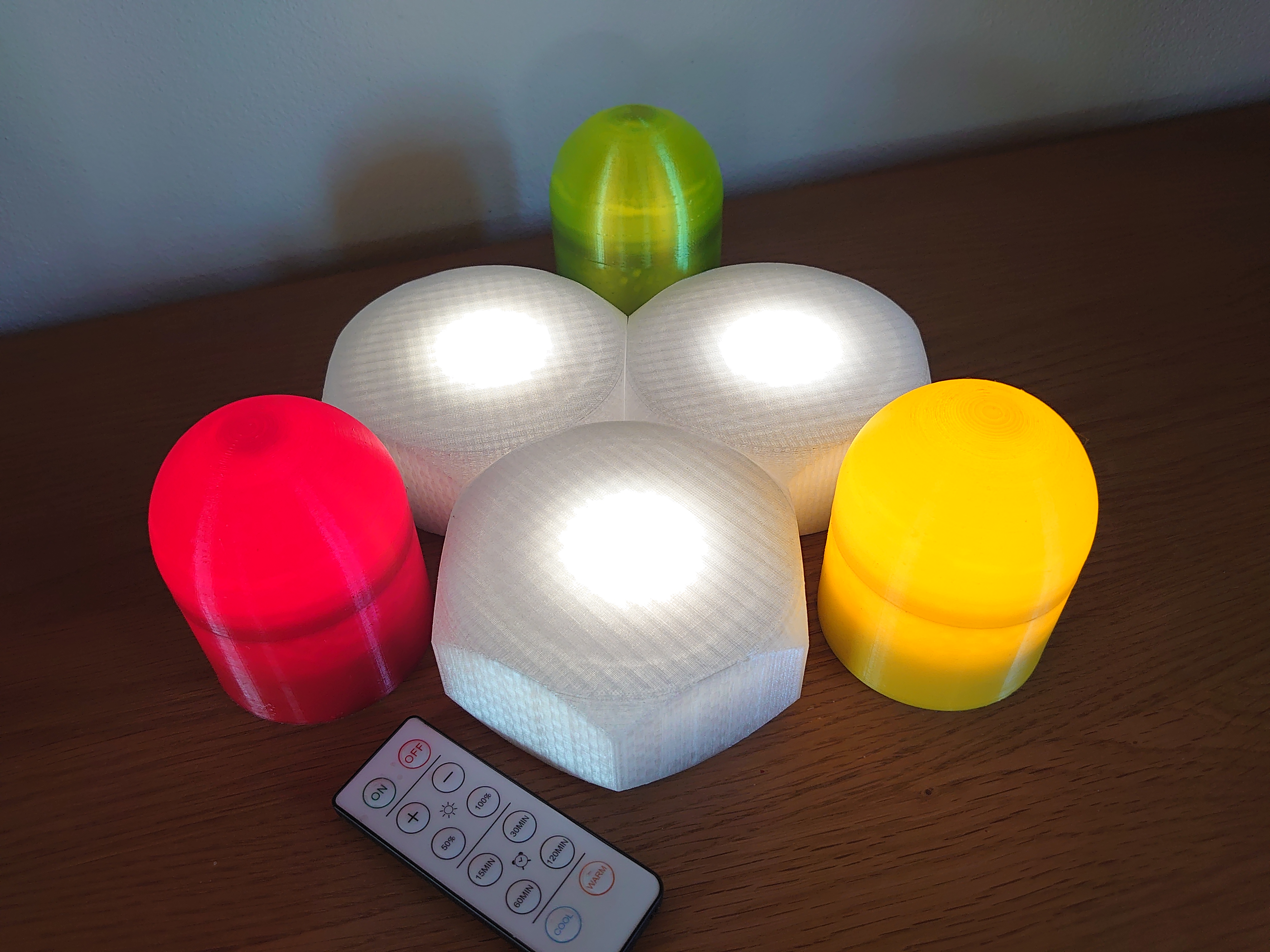 Lamp cover. NOTE! Requires hardware!