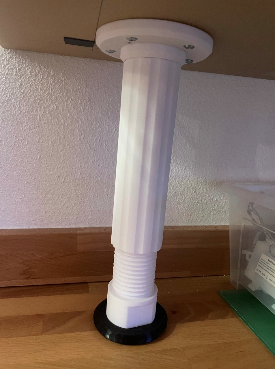 Miniatura 4 do modelo 3D Height adjustable Table Leg