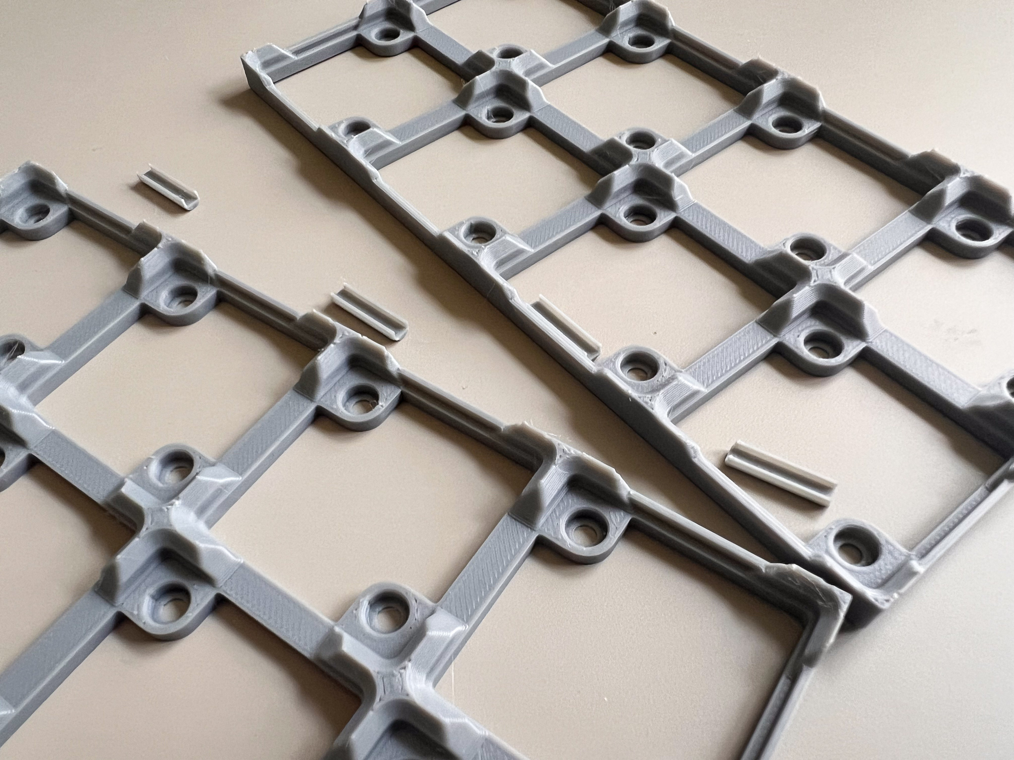 Miniatura 3 do modelo 3D Gridfinity Base - Light Magnetic Connectable Parametric