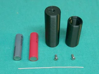 18650 to 20700 Lithium Cell Charge Adapter by JEO | Download free STL ...