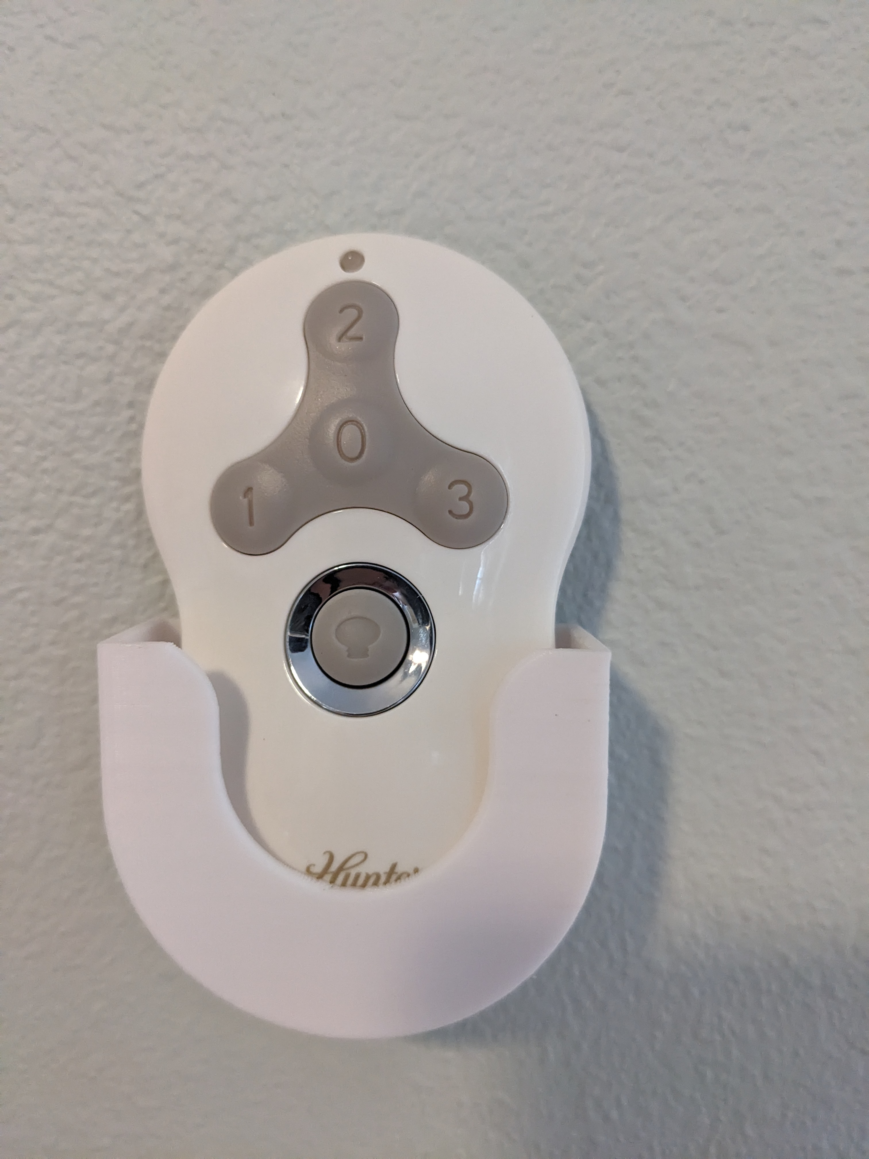 Hunter Ceiling Fan Remote Holder (remote 99122)