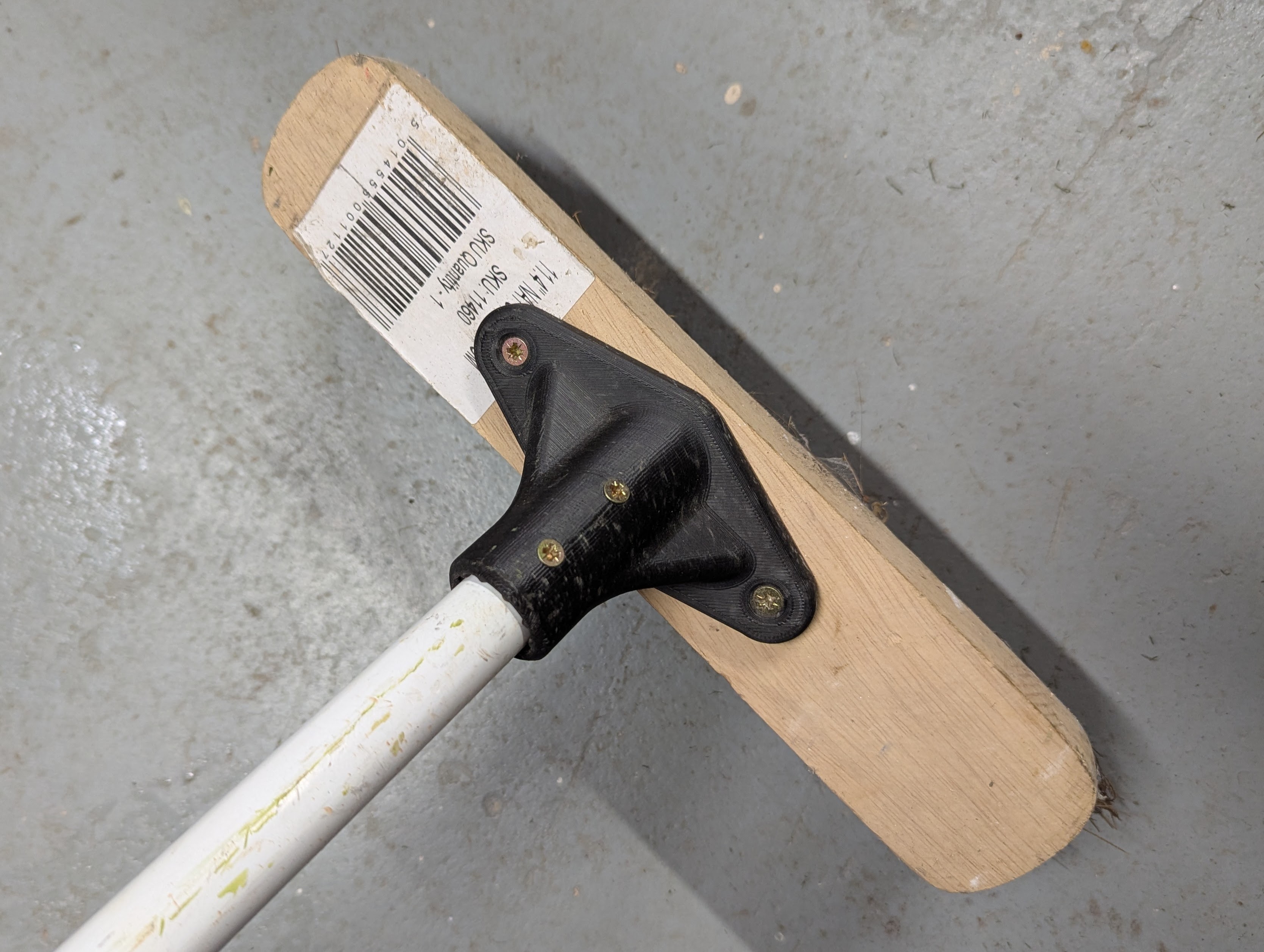 Broom Brush Handle Bracket Joint