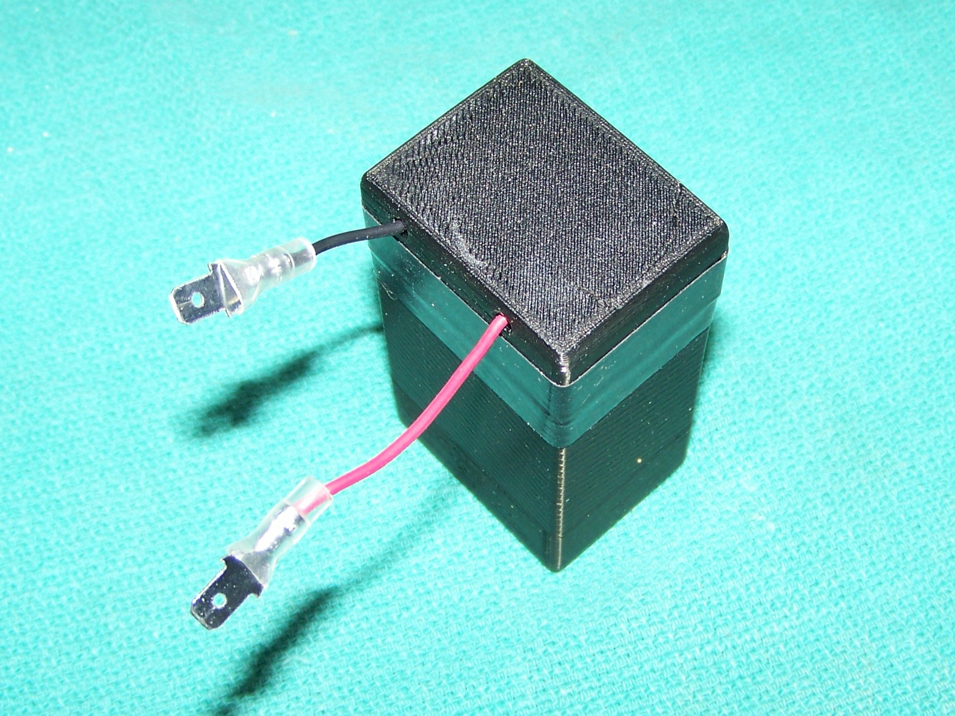 6V 2AH Lead Acid Battery Case Size To Dual 18650 Batteries Autorstwa 6v-2ah-lead-acid-battery-case-size-to-dual-18650-batteries-autorstwa