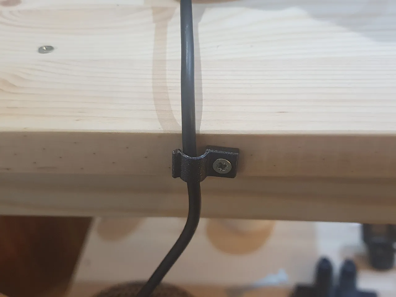 5mm cable clip by Fierce Pears | Download free STL model | Printables.com
