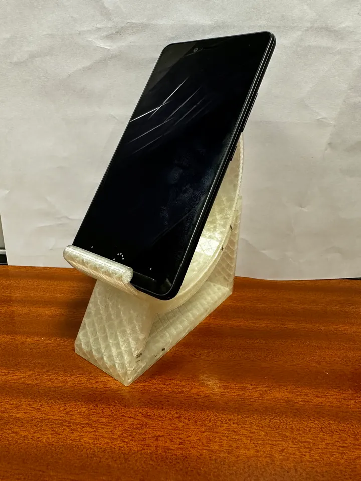 Phone Stand With Different Angles by Alexandre Moreira | Download
