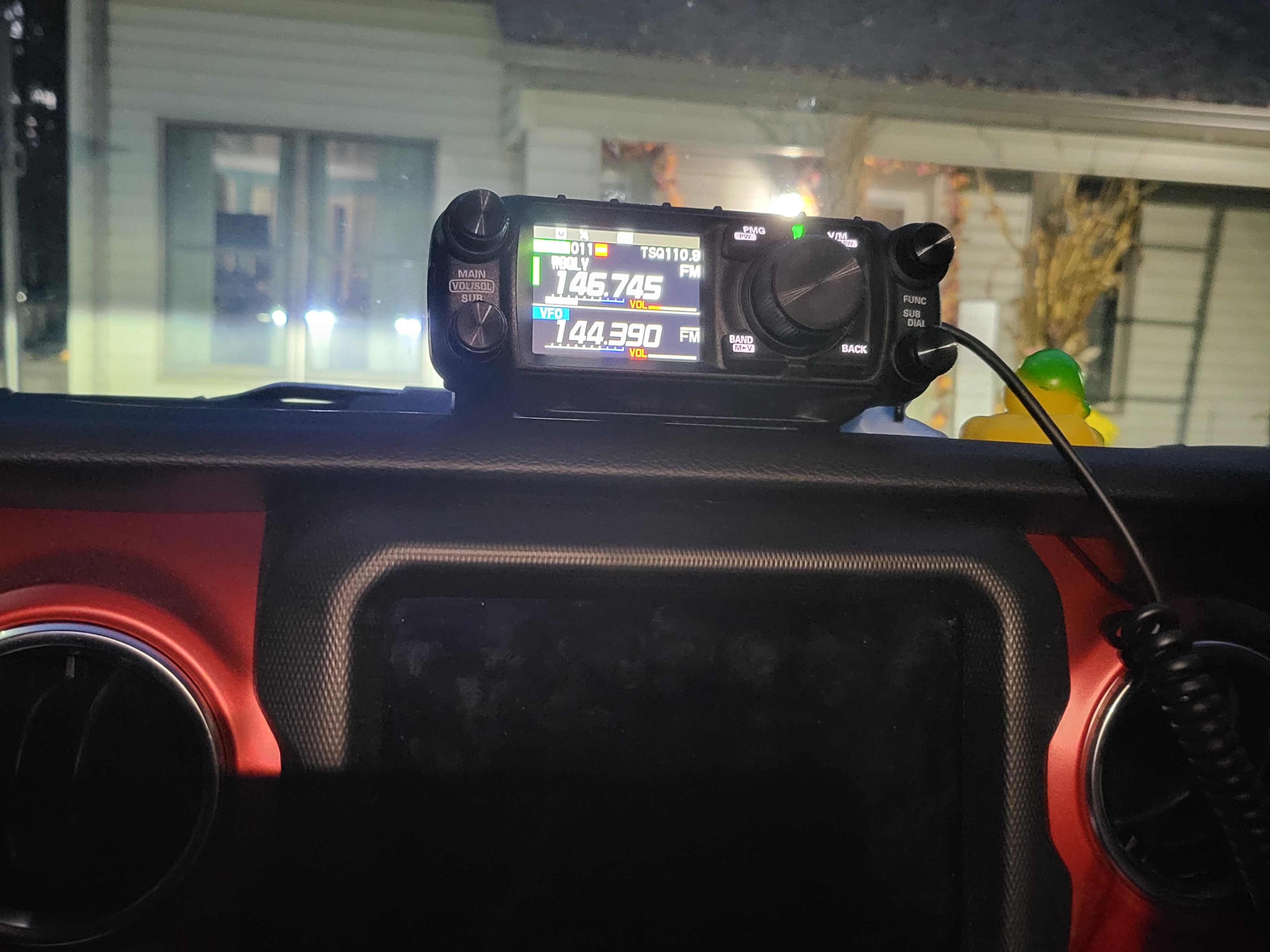 Yaesu FTM-500 Head Mount for Jeep JL or Gladiator by Strykker 3D | Download  free STL model | Printables.com