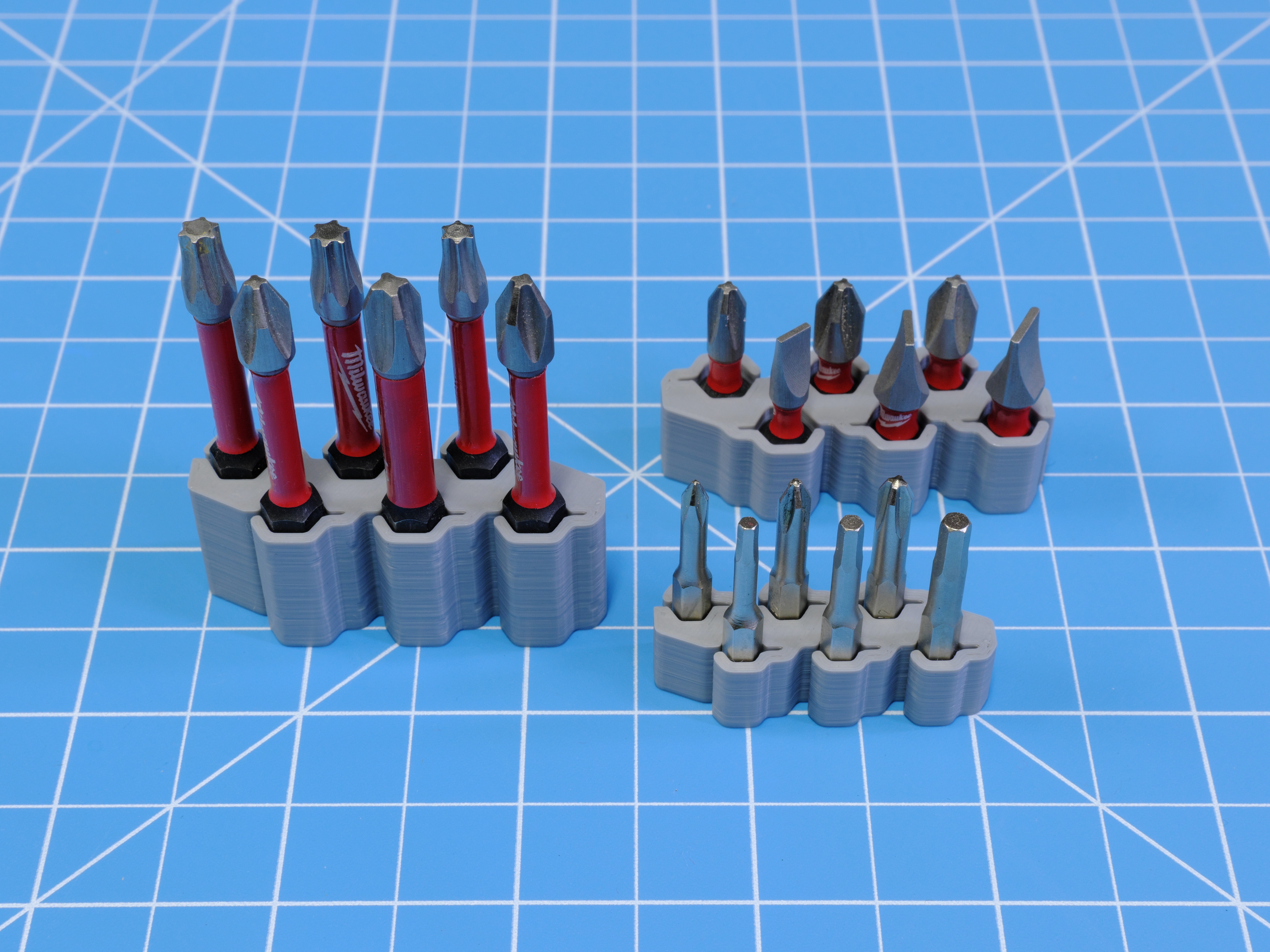 Dual Row Slim Hex Bit Holder (1/4 inch, 4 mm, REV2) 3D model by Flying Gyroscope