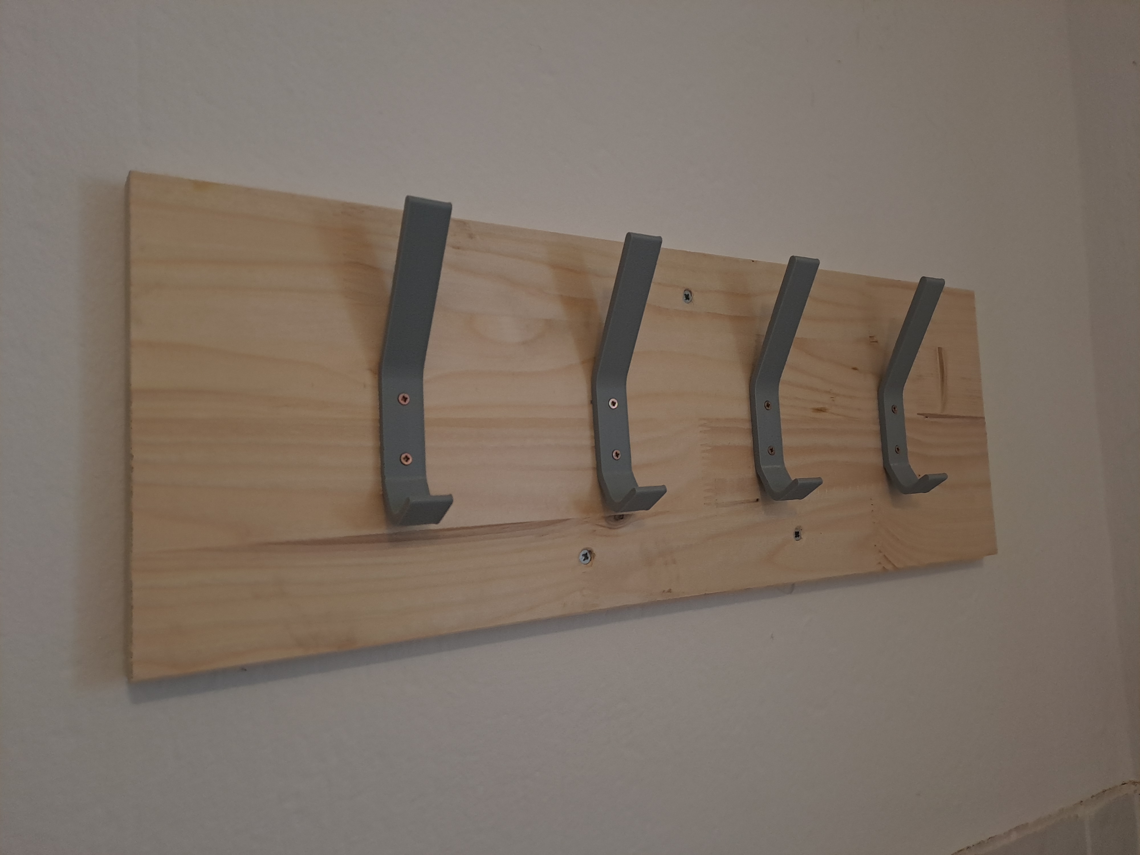 Clothes hook