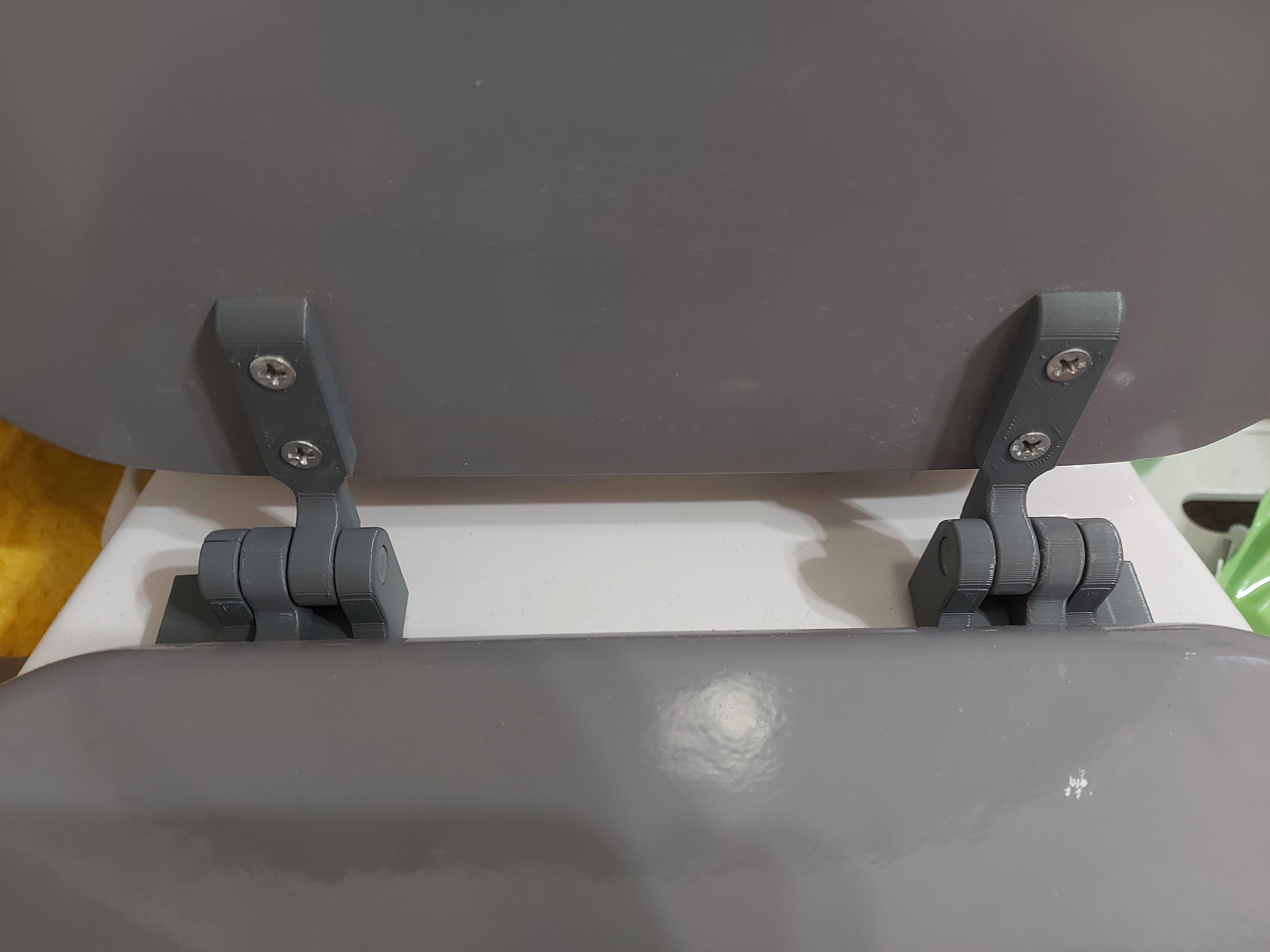 Generic Toilet Seat Hinge image 3
