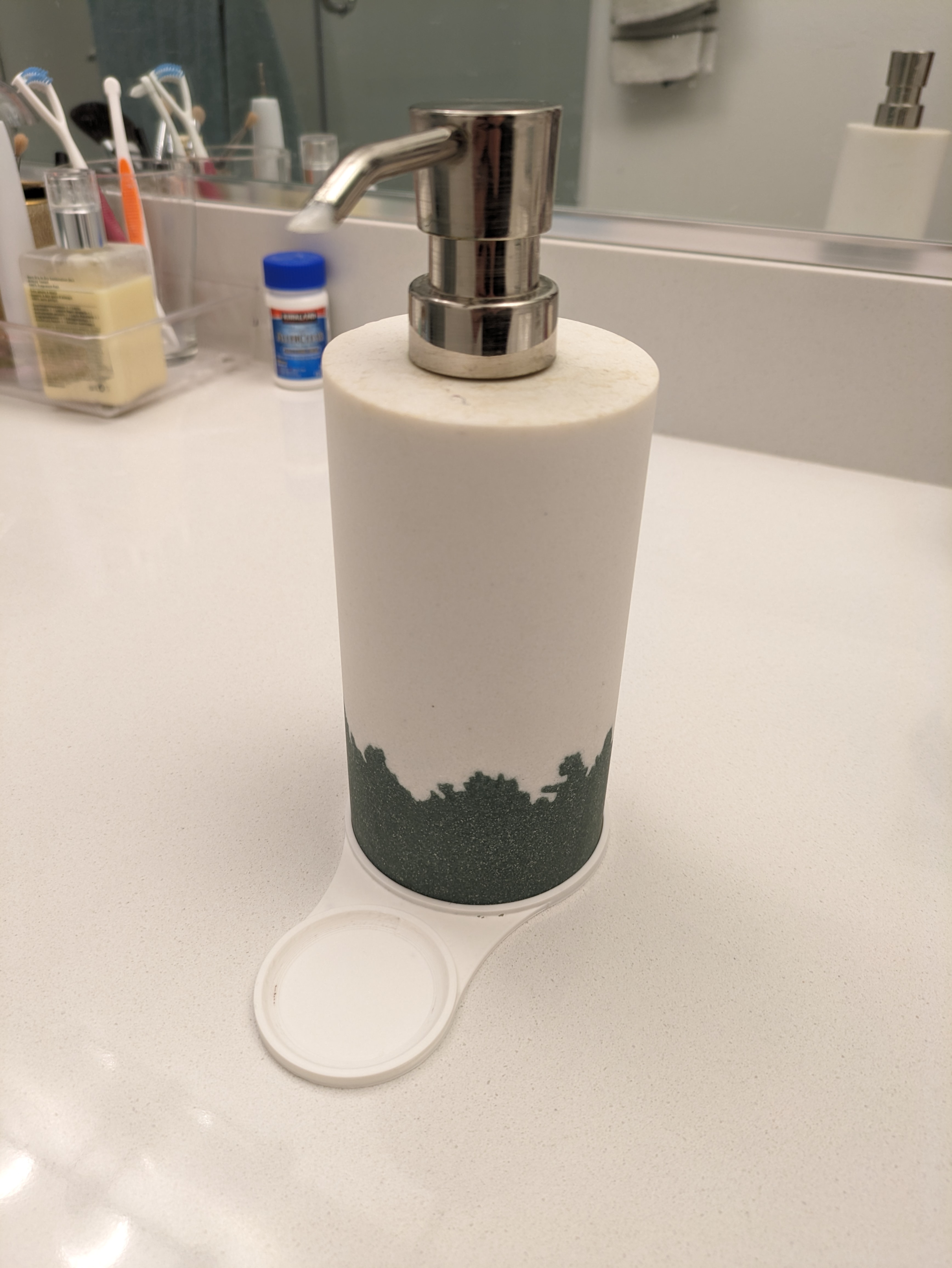 Soap Dispenser Drip Catcher by thinkingalaud Download free STL model