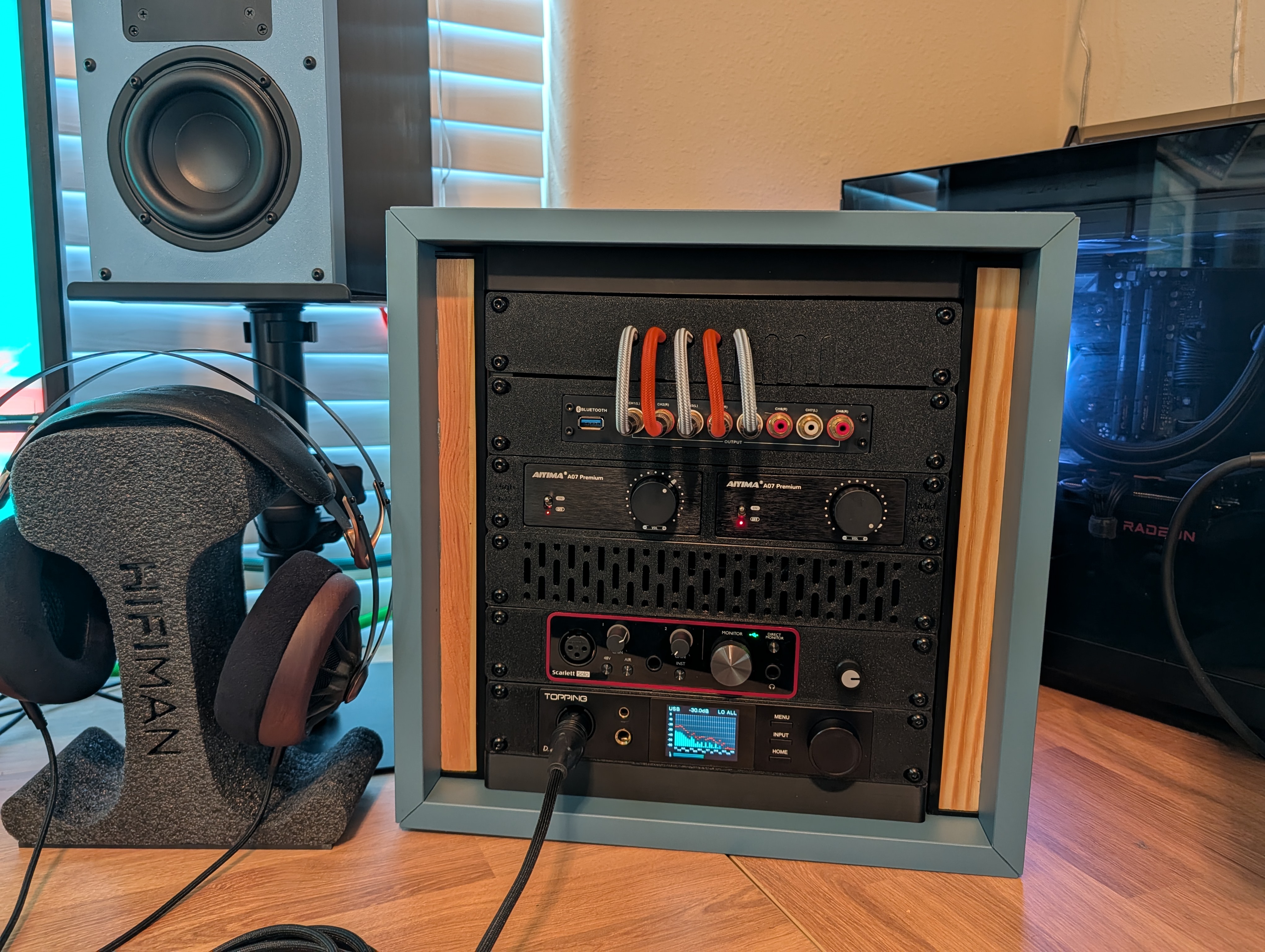 Focusrite ScarlettSolo 3rd Gen 10 inch rack mount w/fan controller