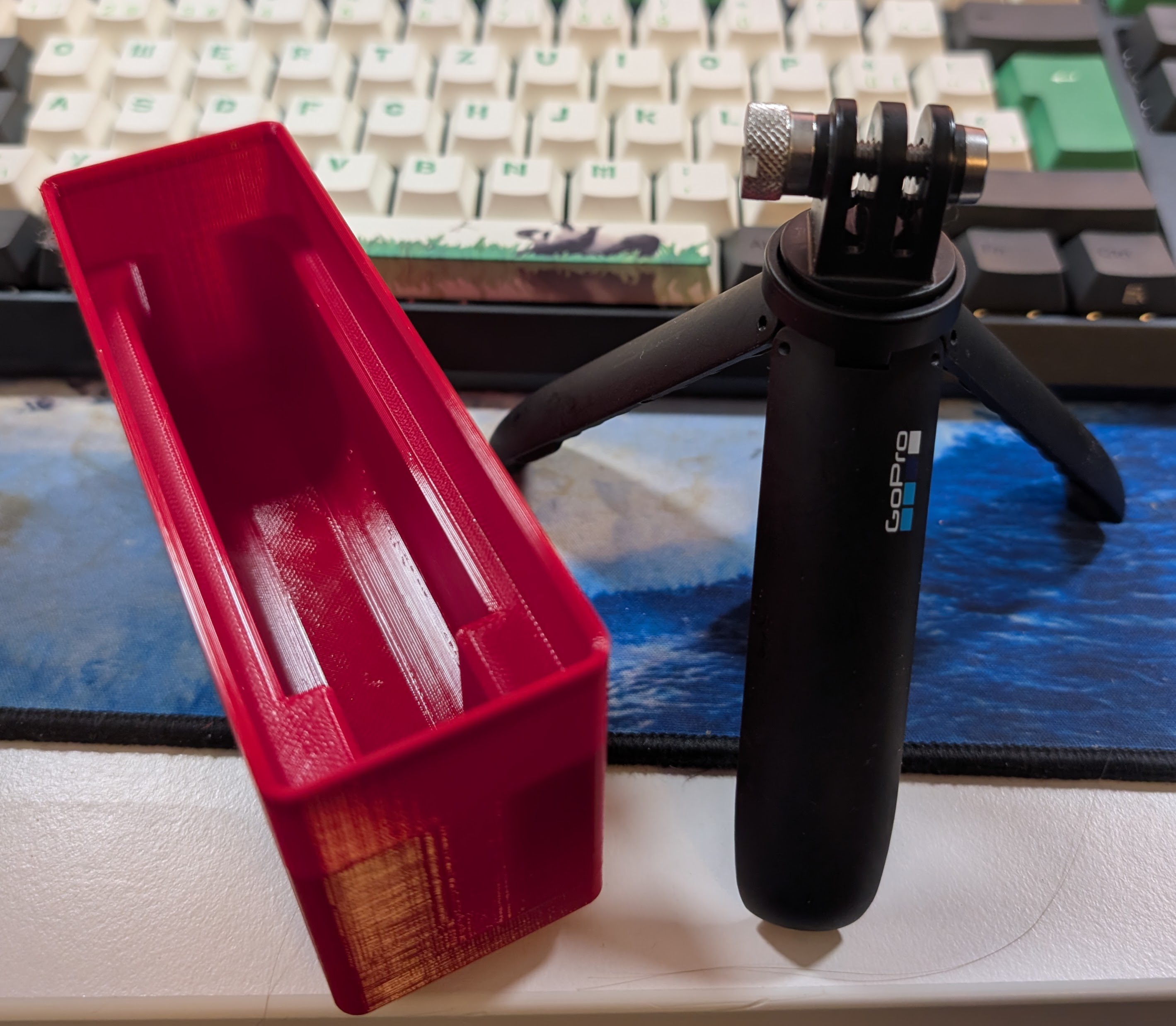 Gridfinity bin for Go Pro Shorty