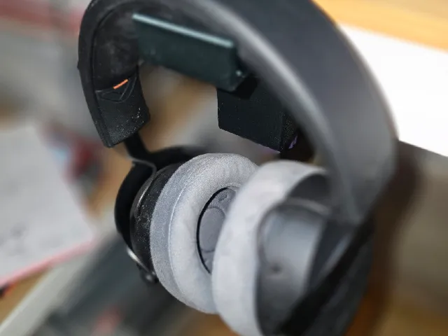 Headphone stand for thick desks (70mm)