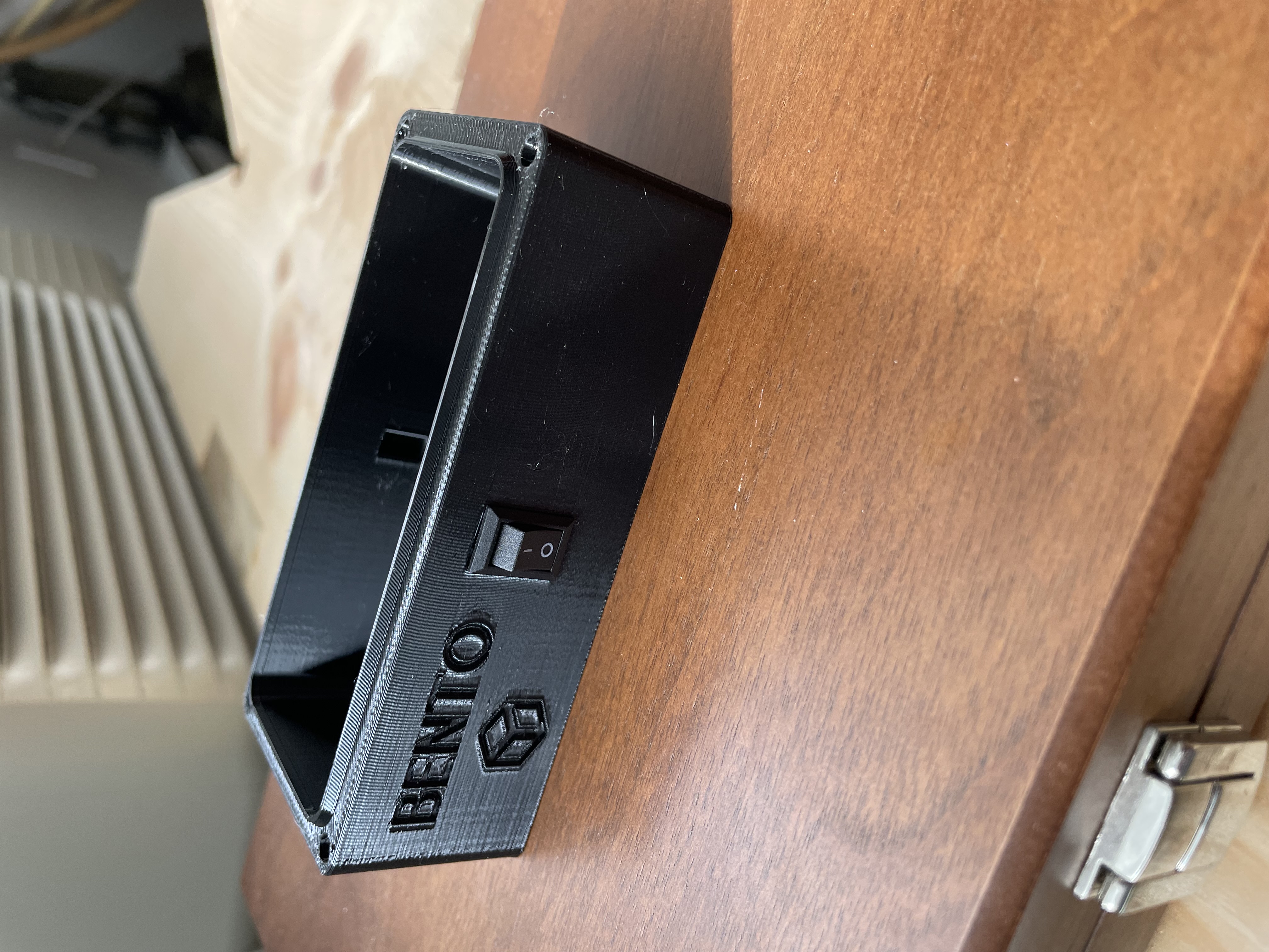 Bento (fan) Box with 10x15mm switch hole
