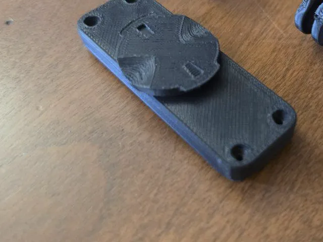 Ravemen TR500 to Garmin mount