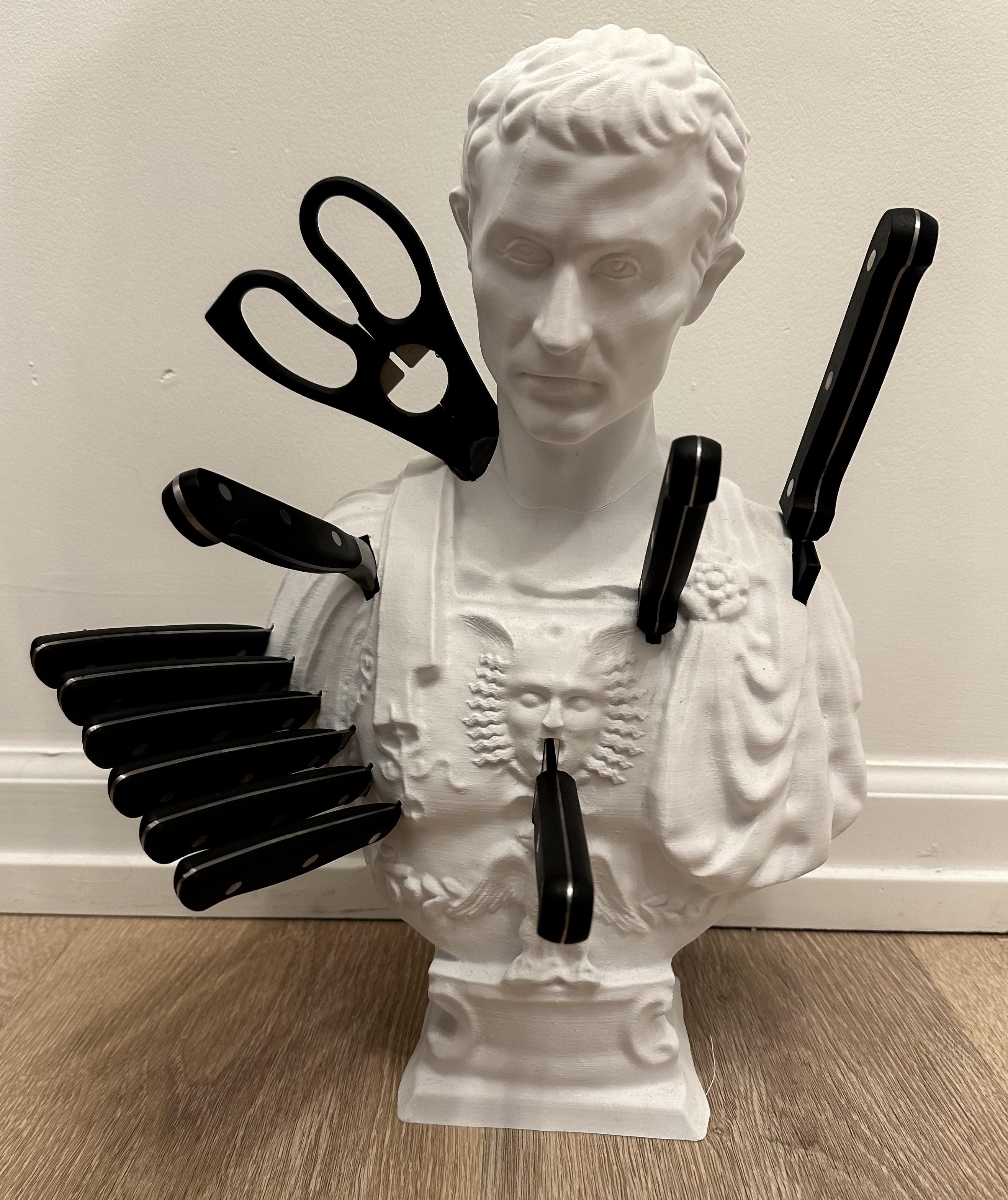 Julius Caesar Knife Block 3D model thumbnail
