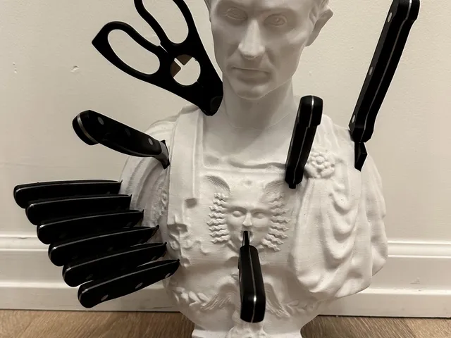 Julius Caesar Knife Block