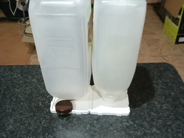 2L Australia plastice bottle dryer