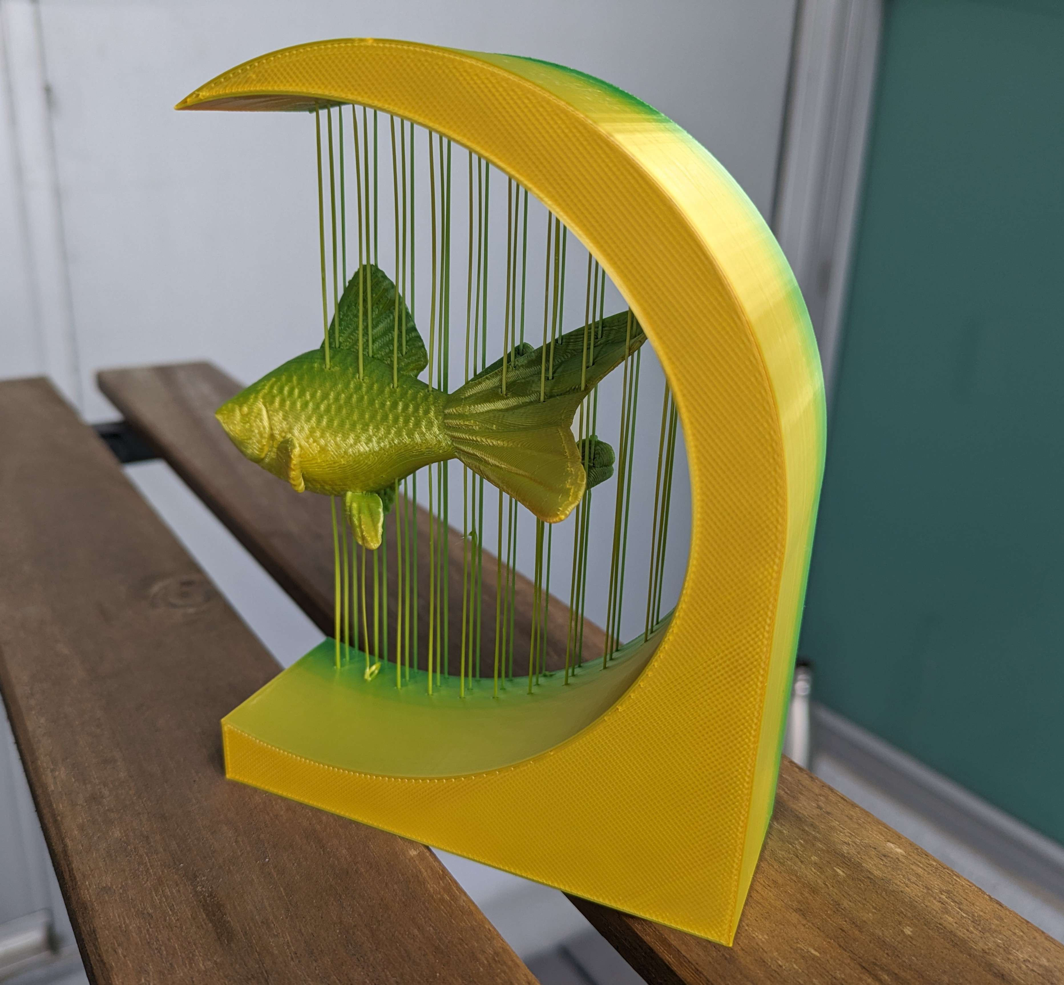 Miniatura 2 do modelo 3D Suspended Goldfish