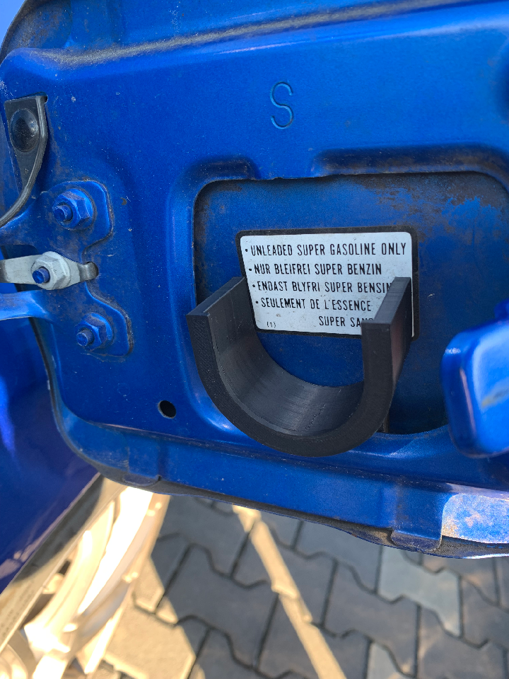 Yakıt kapağı tutucusu Subaru Impreza (Sadece Plastik Aparattır!!!)