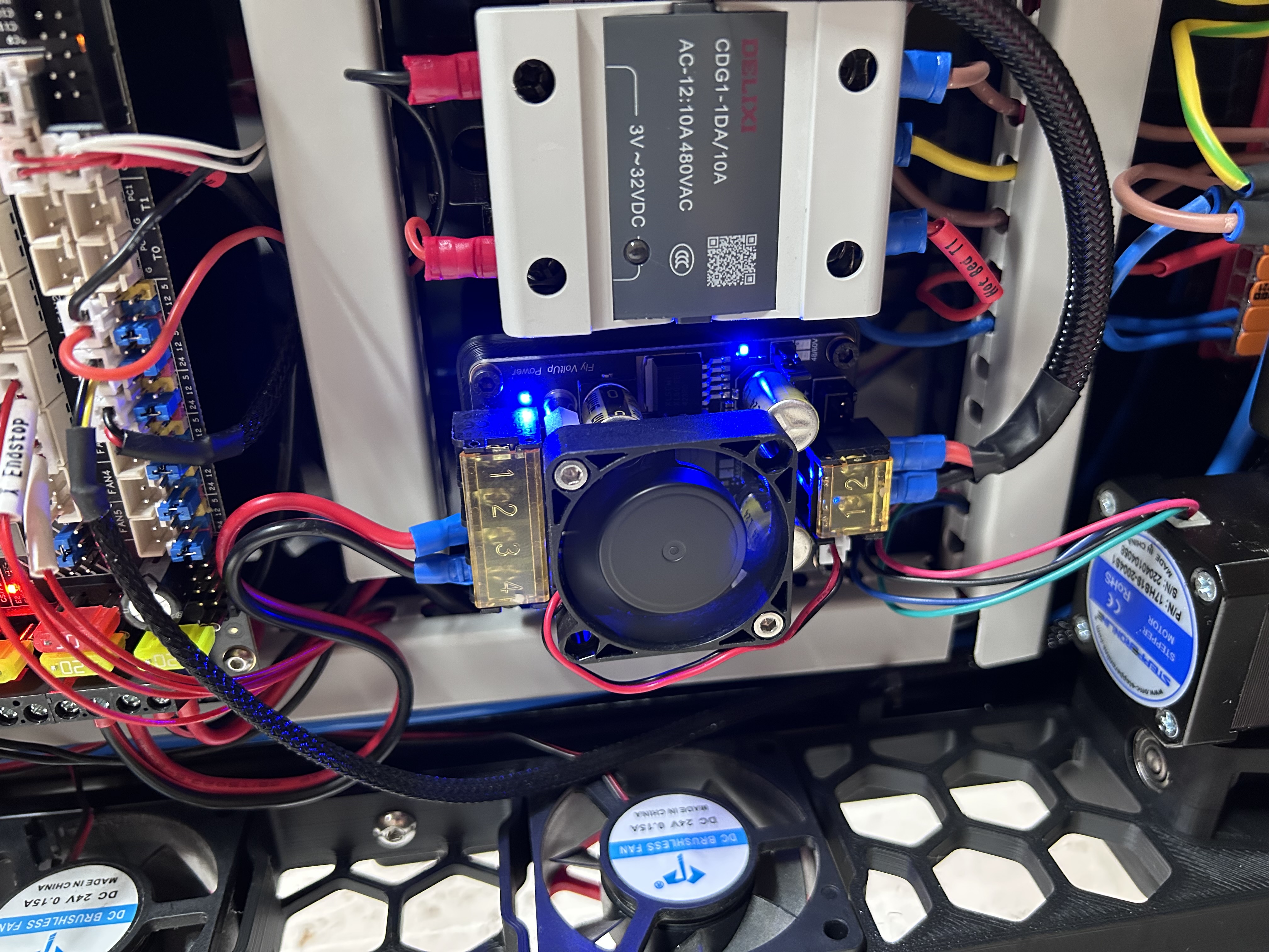 FLY Volt-Up DIN Mount