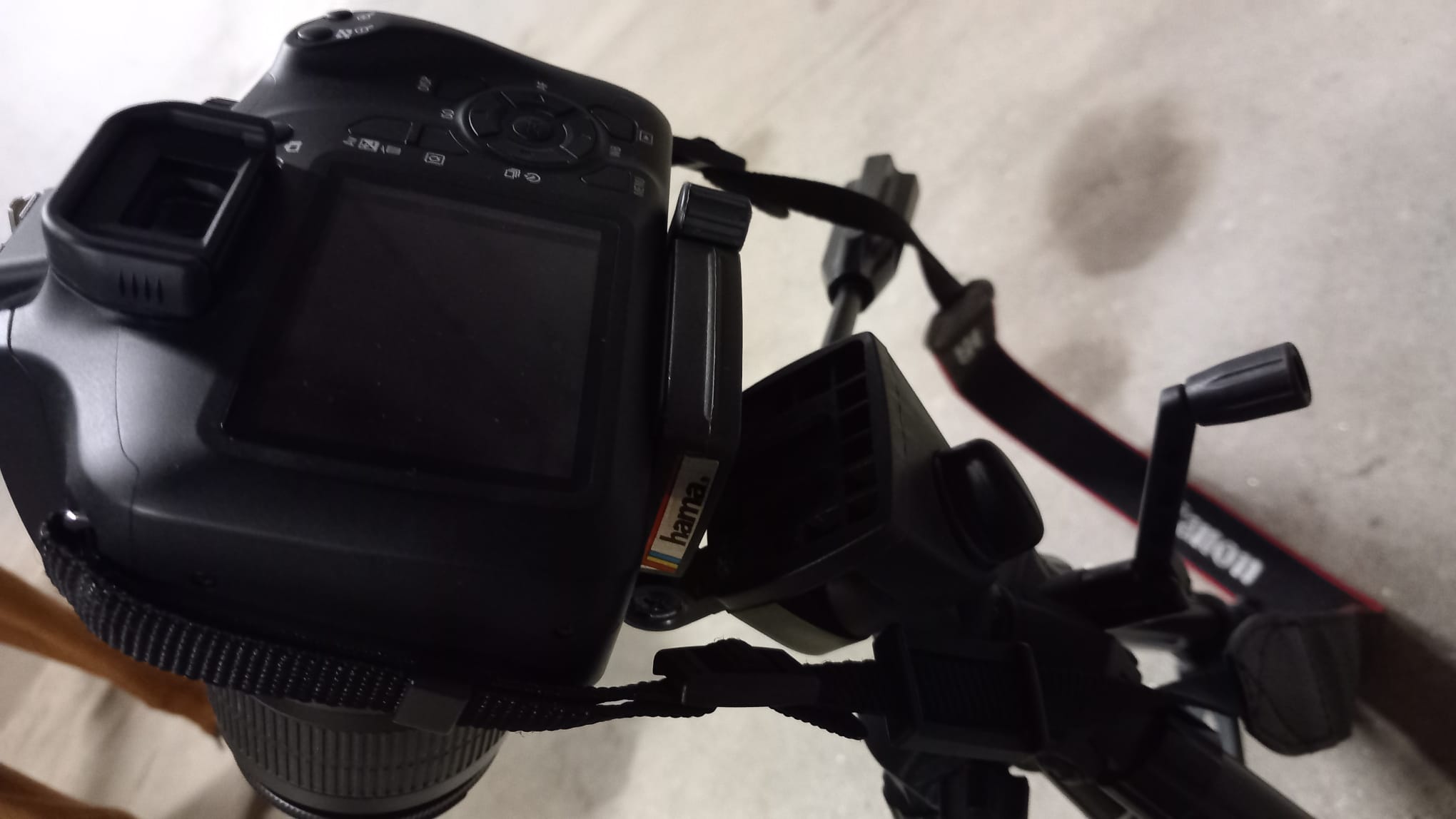 Hama quick release plate (for Traveller 2 Tripod) by vcc22 | Download ...