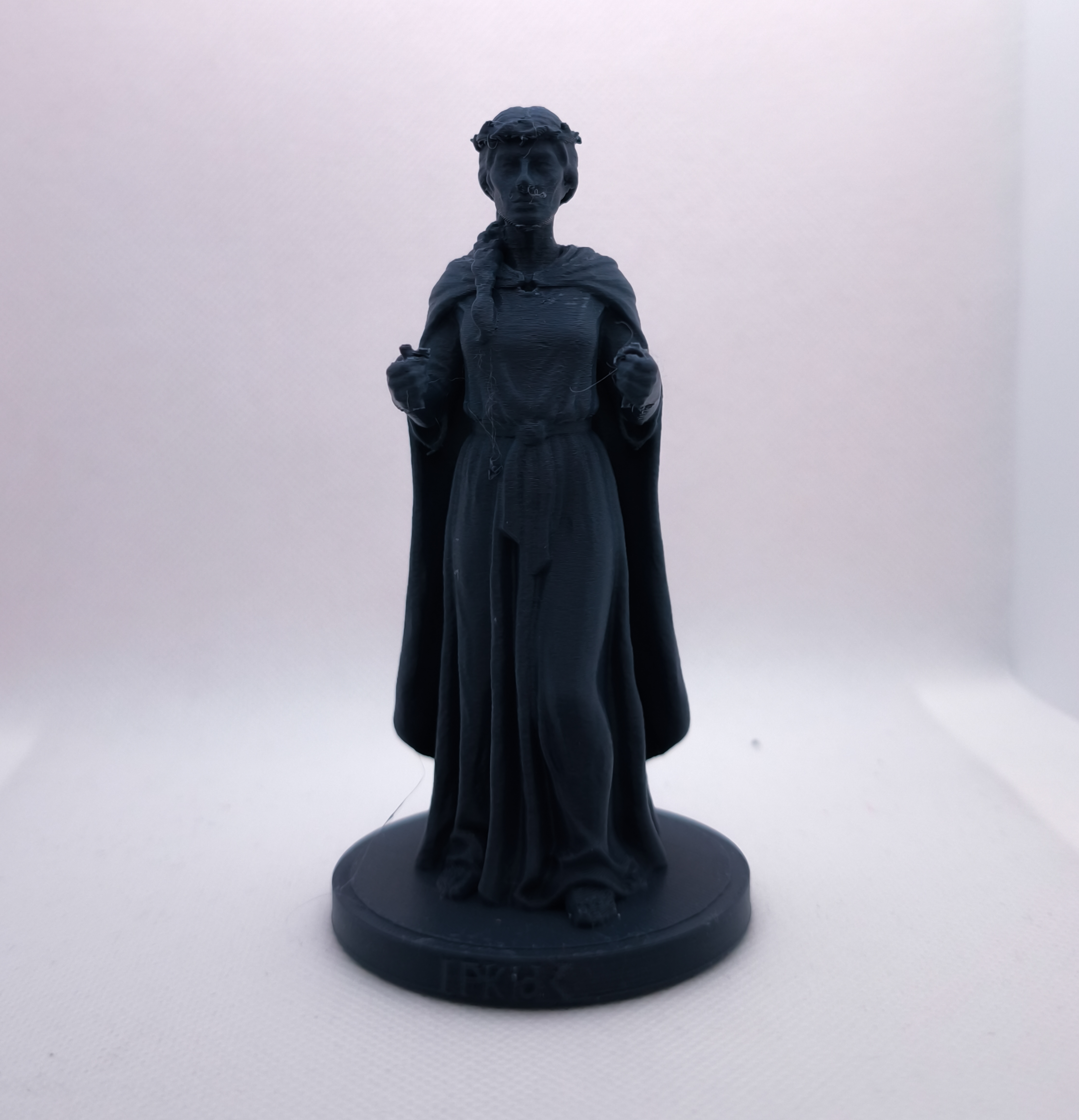 Frigg norse god - human look