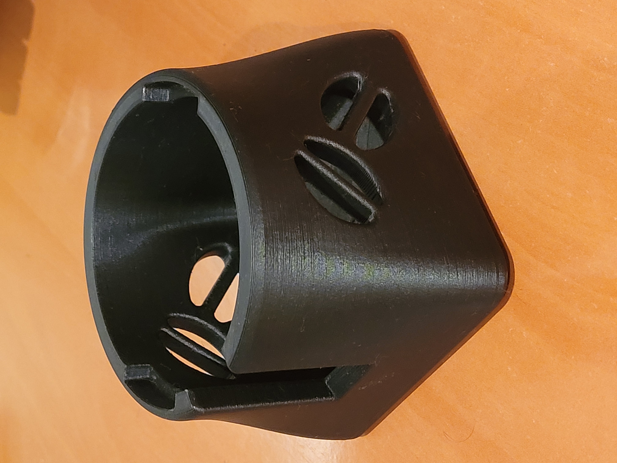 Bottomless Gaggia portafilter tamping station