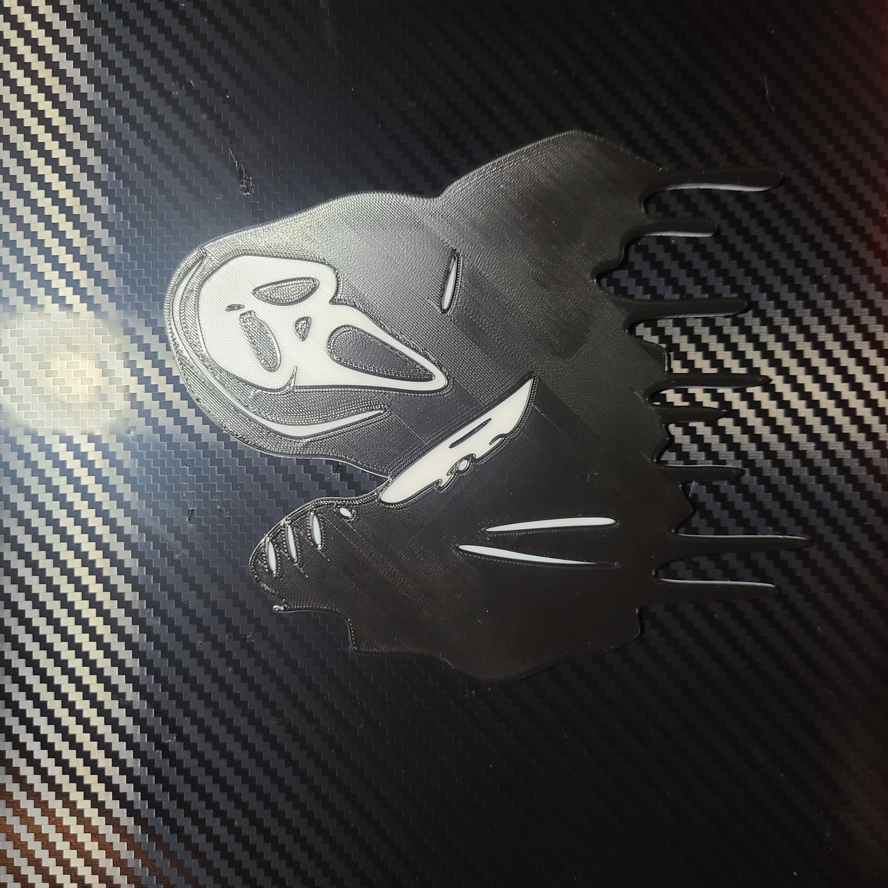 Miniatura 2 do modelo 3D ghost face logo with knife
