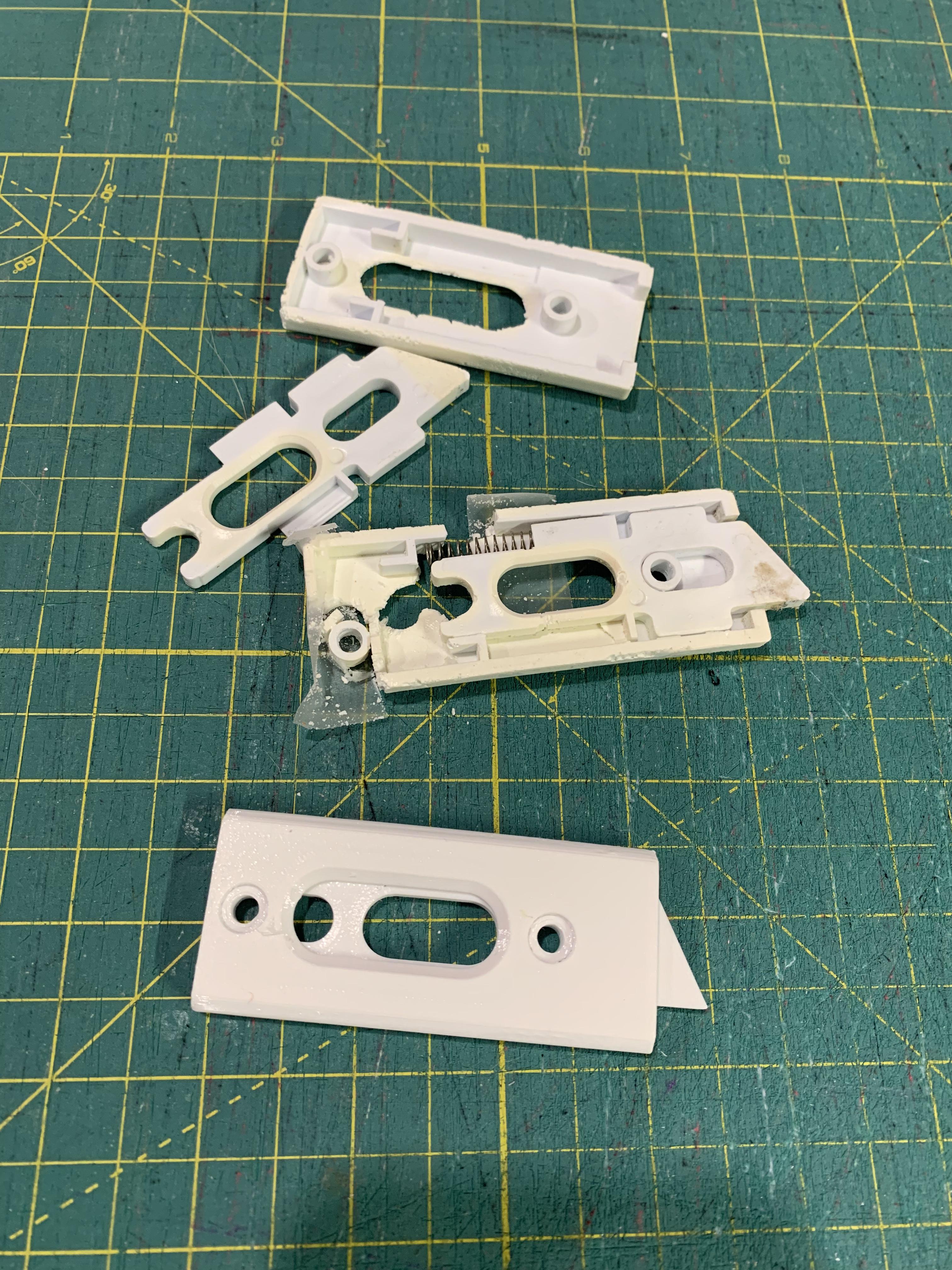 Miniatura 2 do modelo 3D Window tilt latch