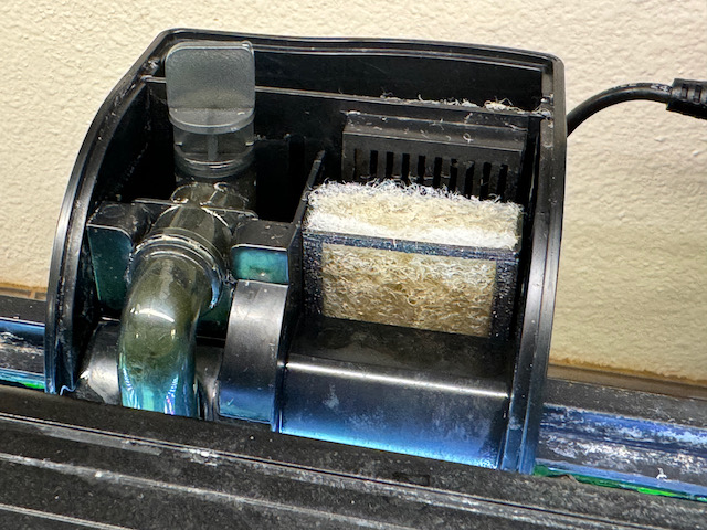 Fish Filter Floss Holder