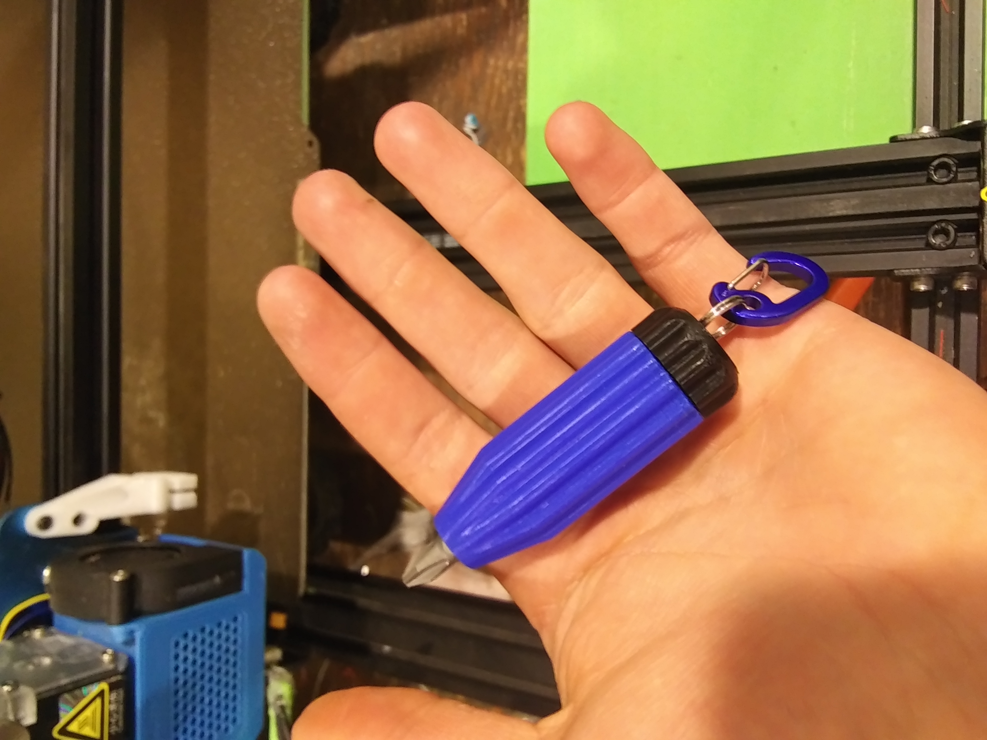 Keychain scredriver