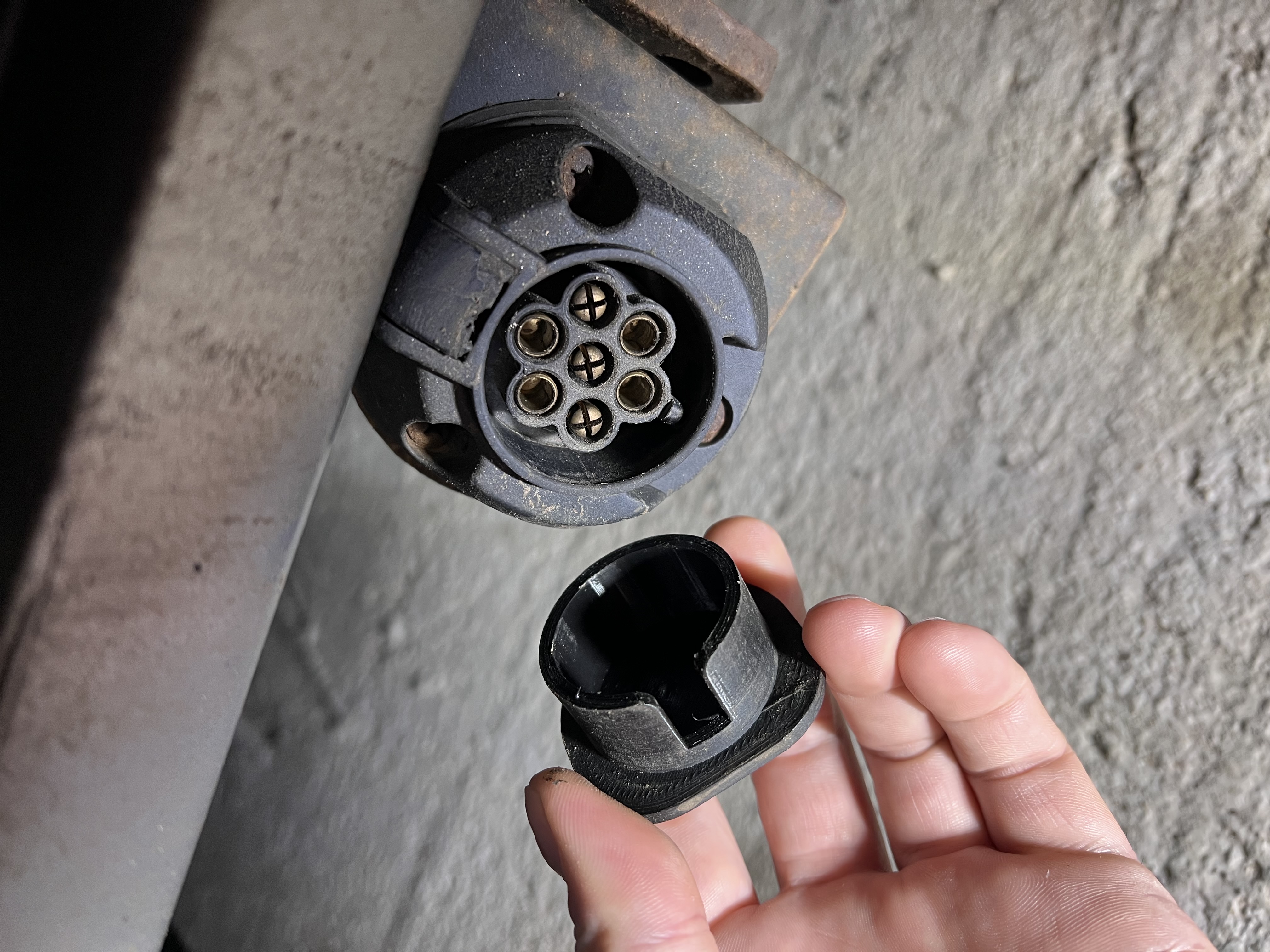 easy TPU socket towbar 7-pin cover 37mm