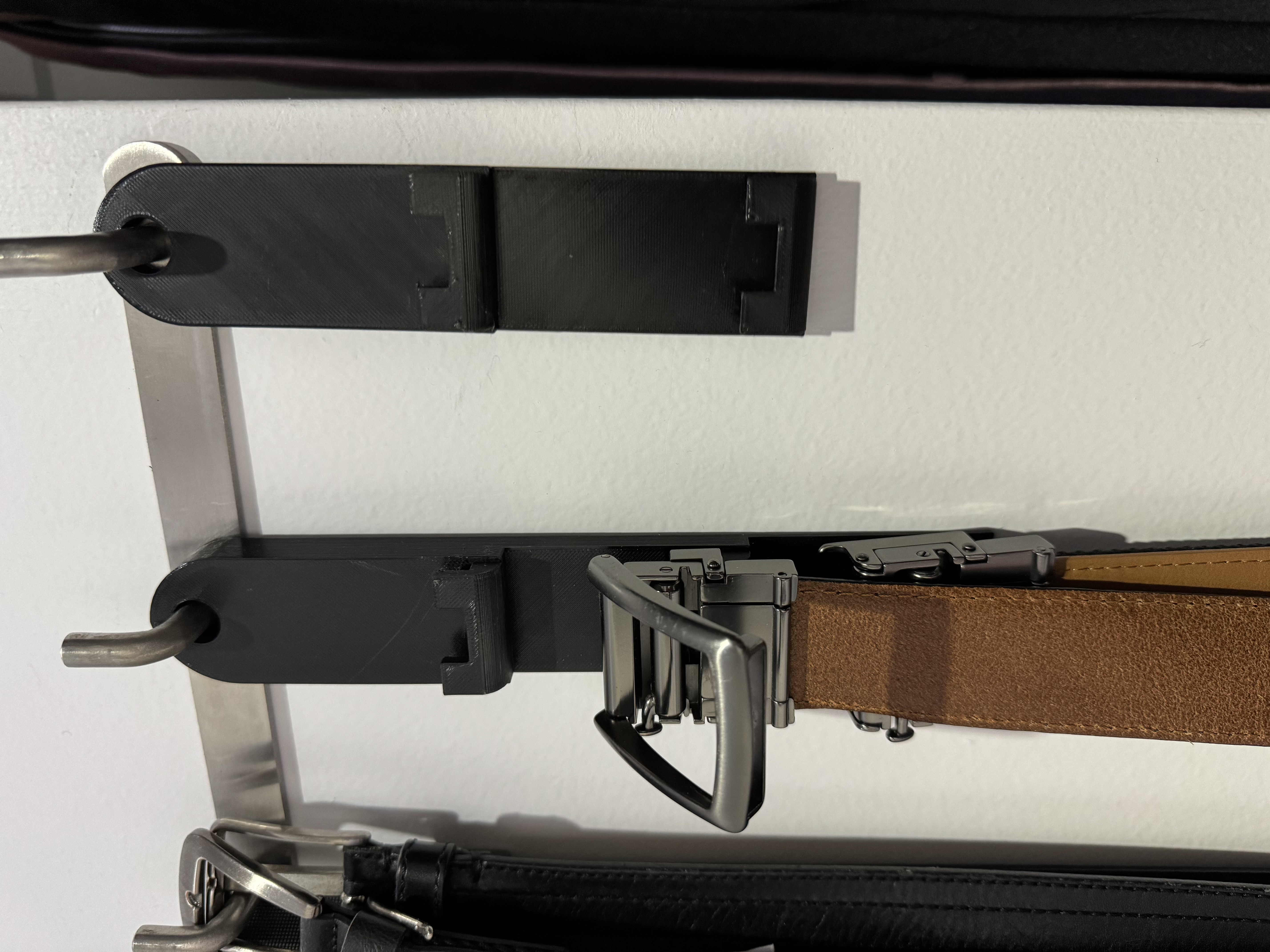 Smartbelt hanger