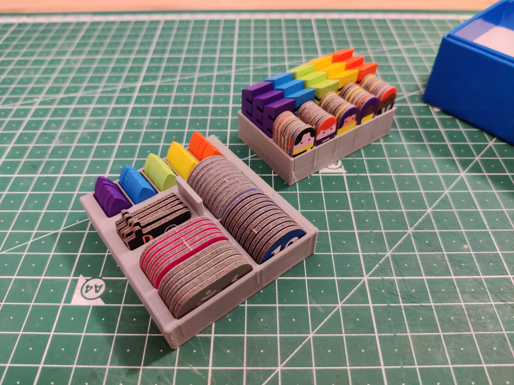 Whale to Look - Organizer Inlay Insert - Oink Games - Guck Wal