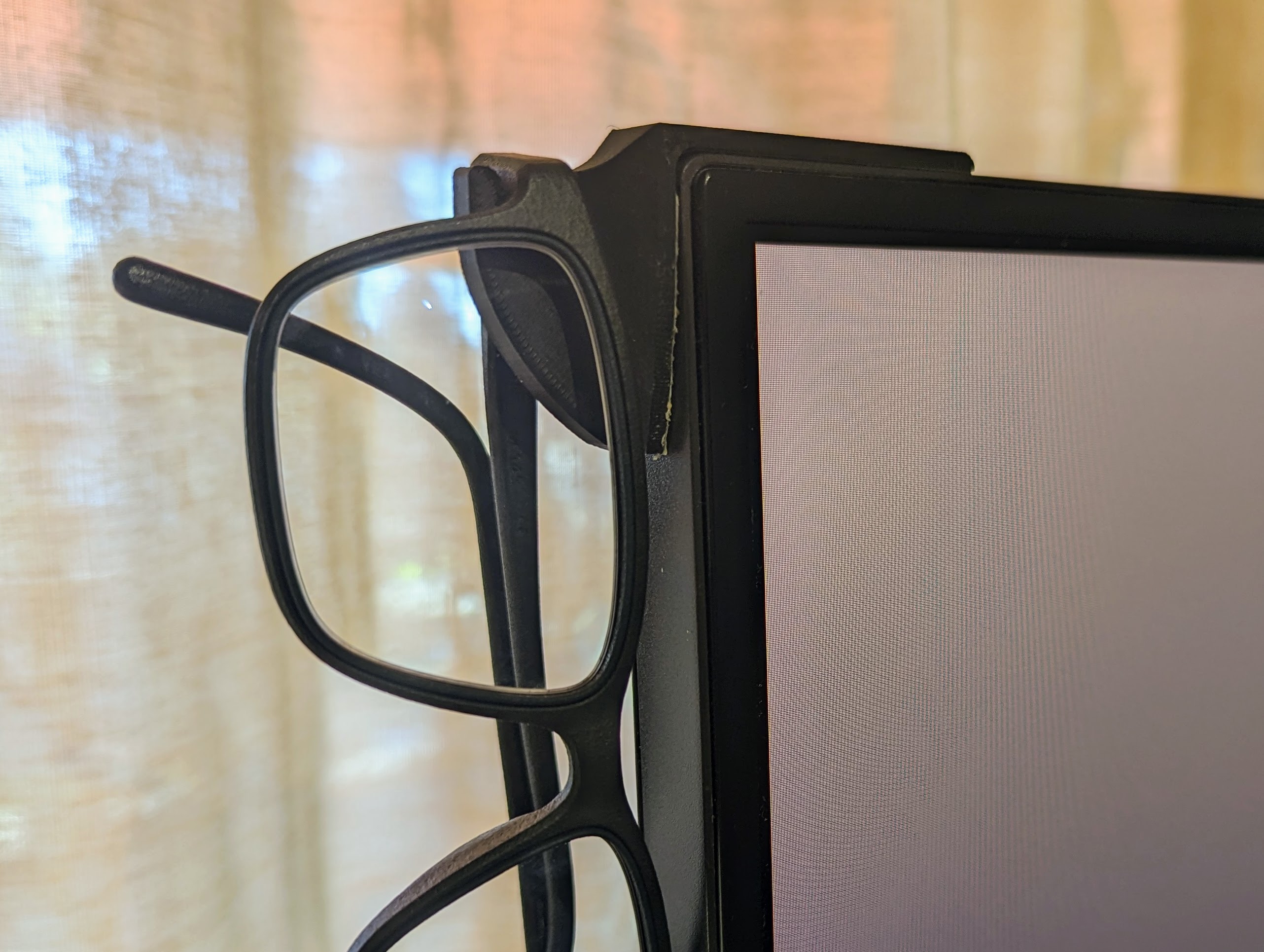 Hook for glasses on monitor