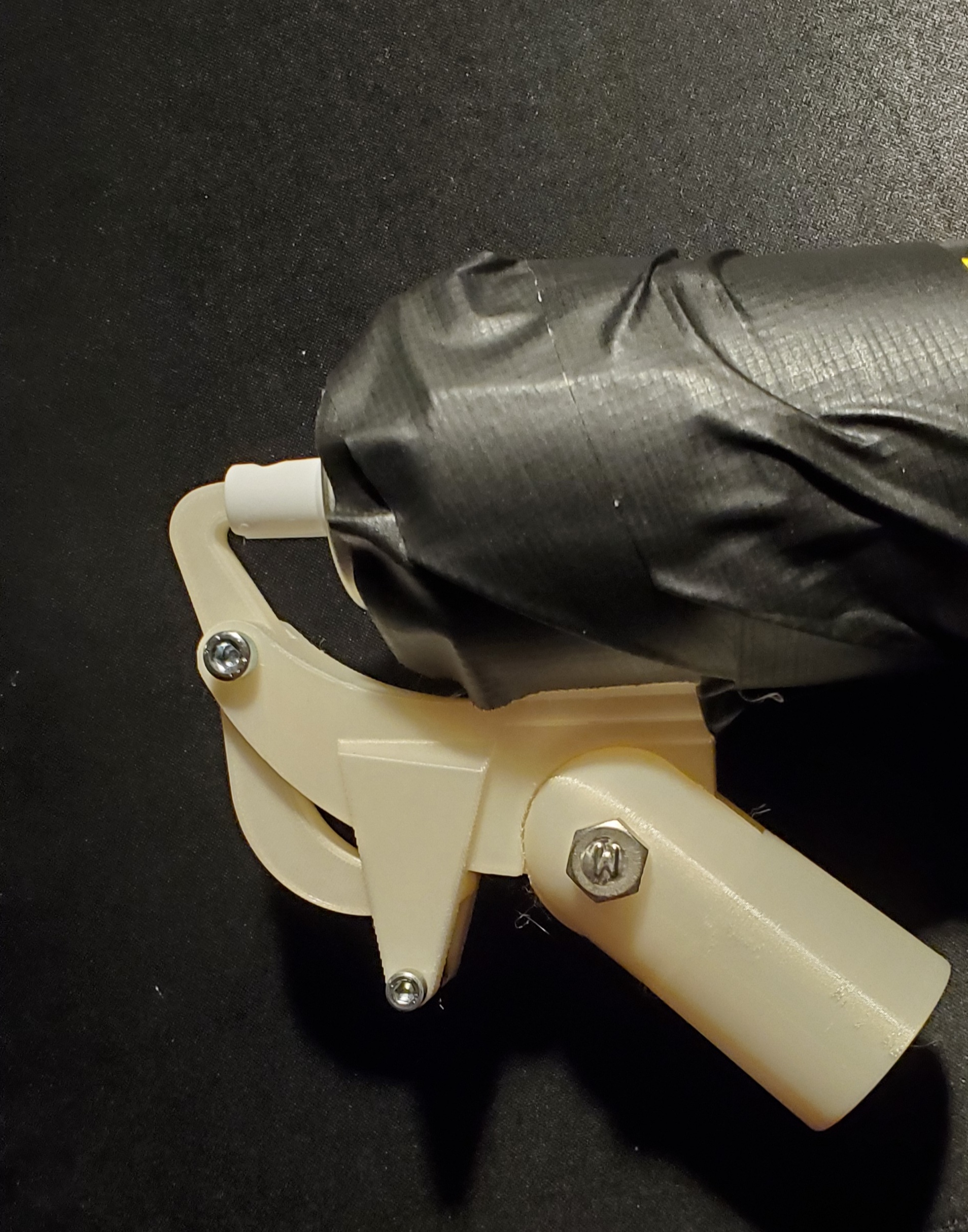 Bug or fly spray range extender / pole attachment string pull V2 by