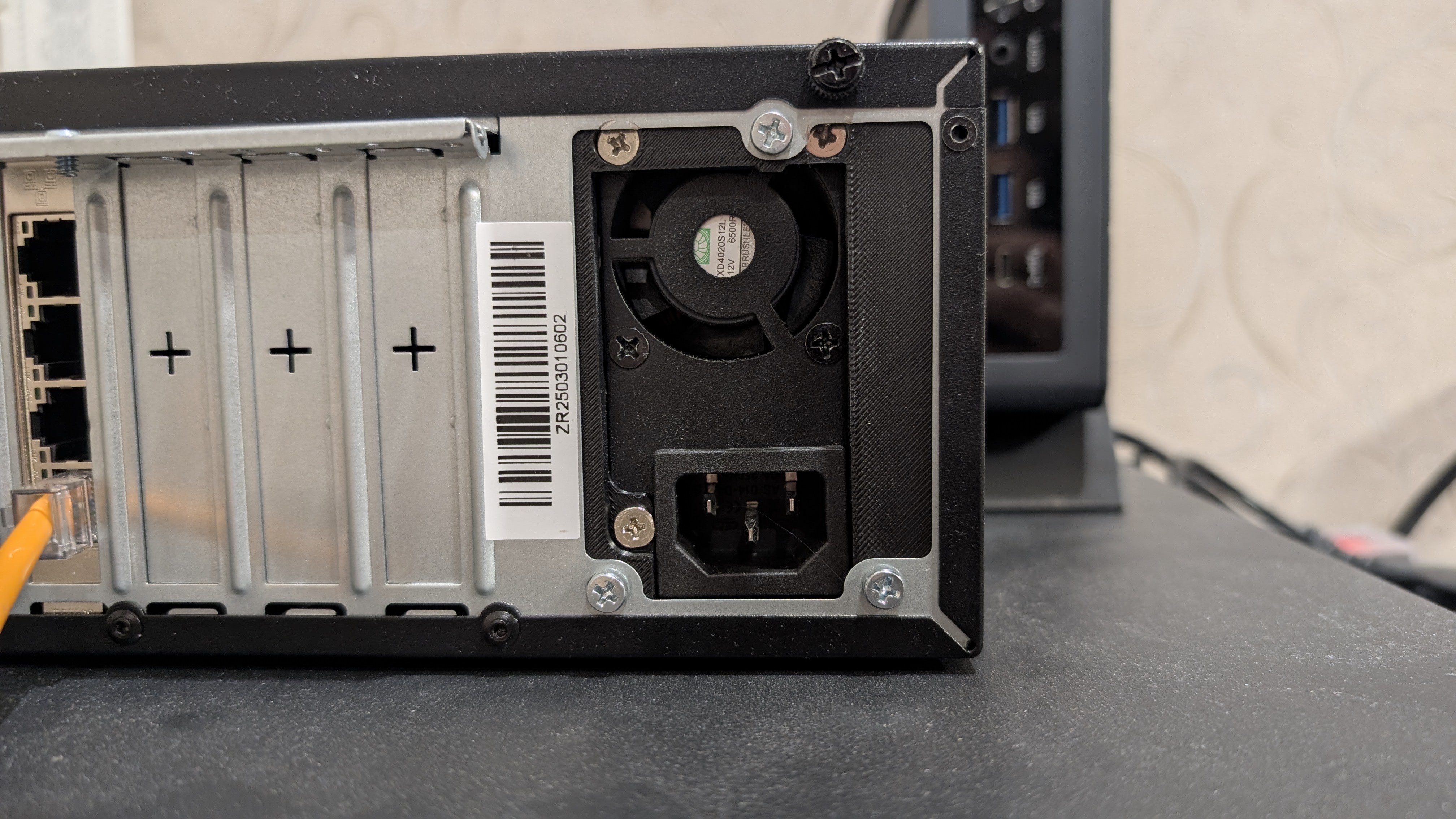 TFX to Flex-ATX PSU Mount Adapter