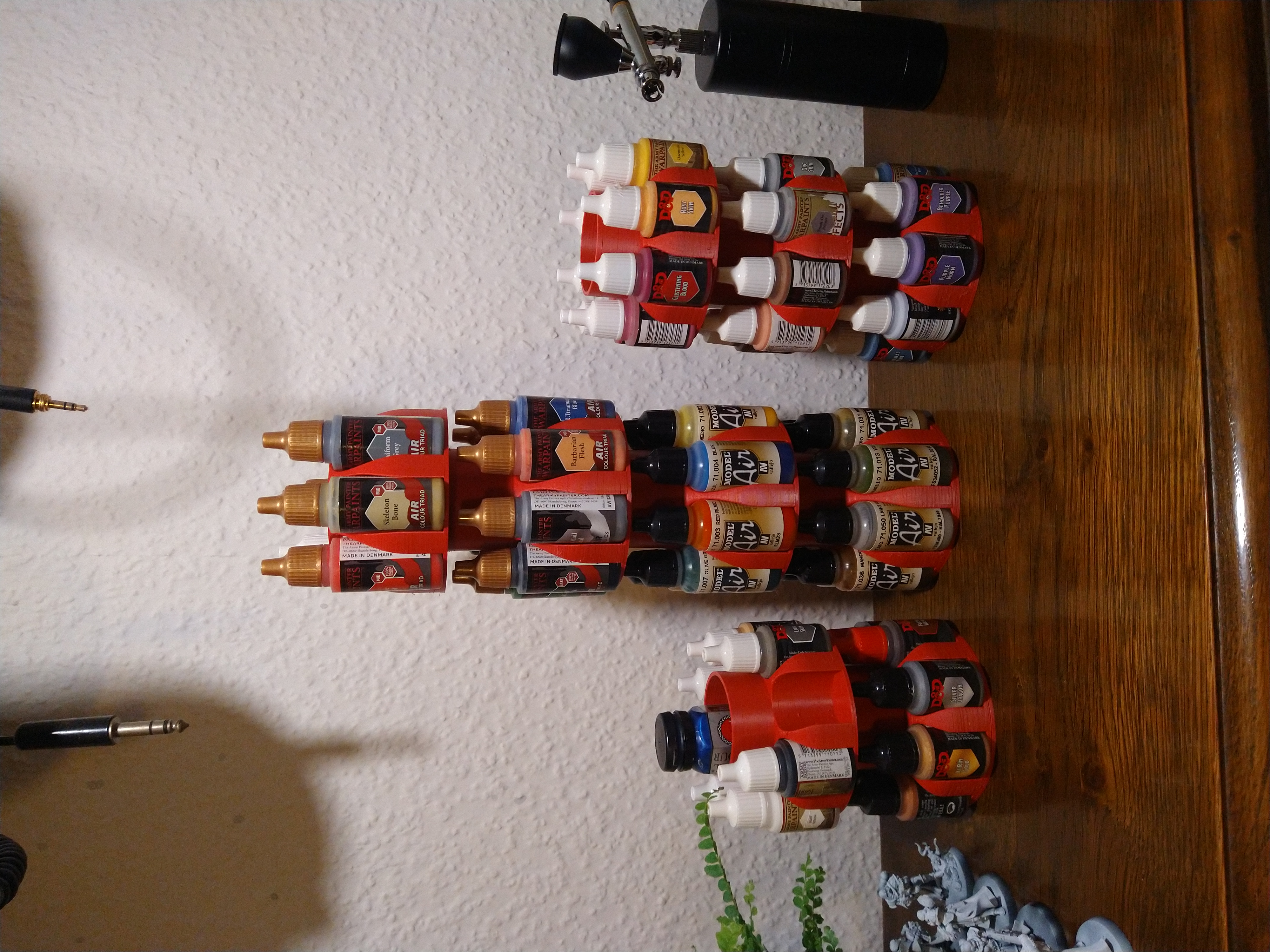 Turnable Paint stand