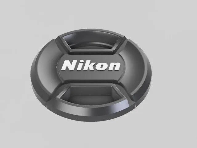 Nikon camera lid