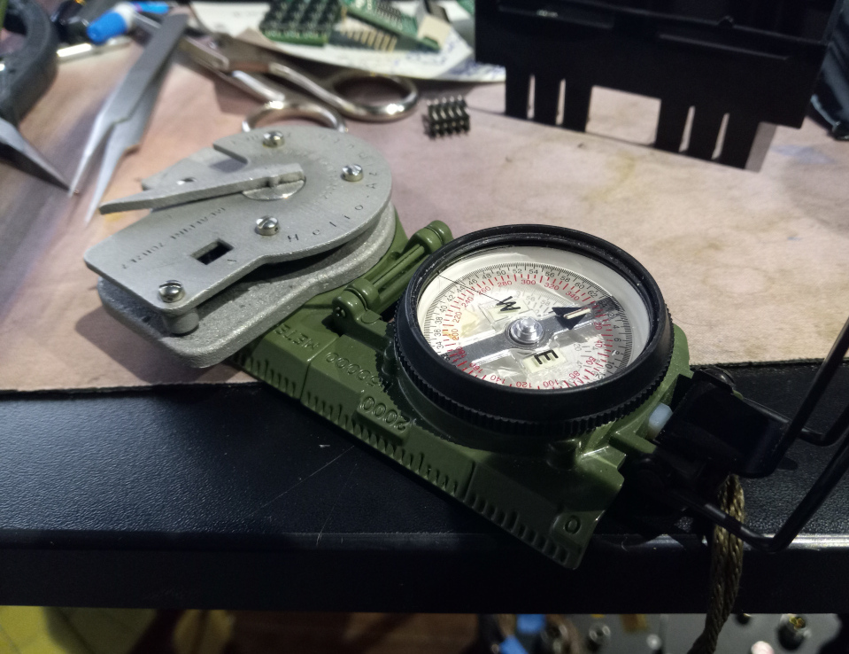 Miniatura 3 do modelo 3D Mechanical Time Module for Compass