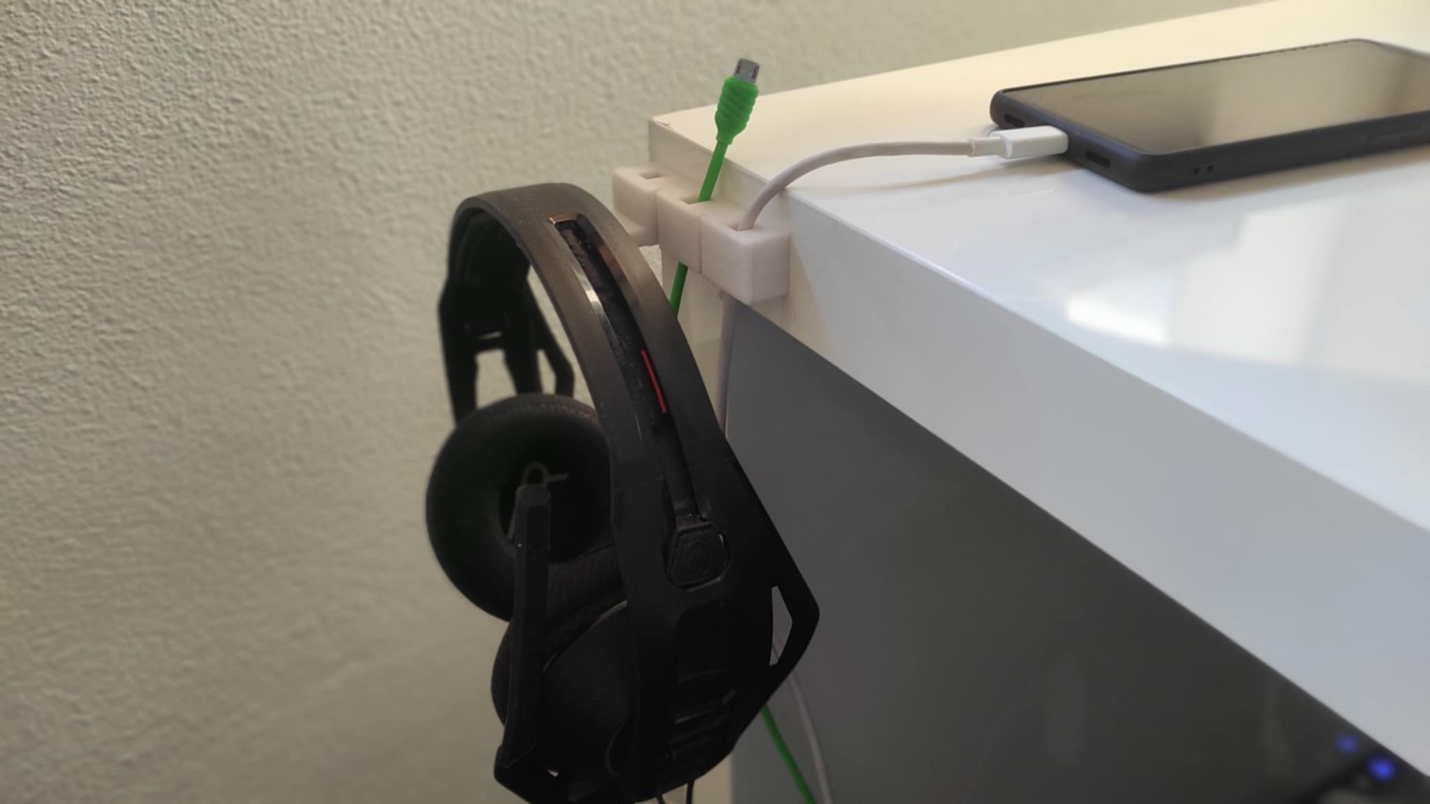 lid for headset