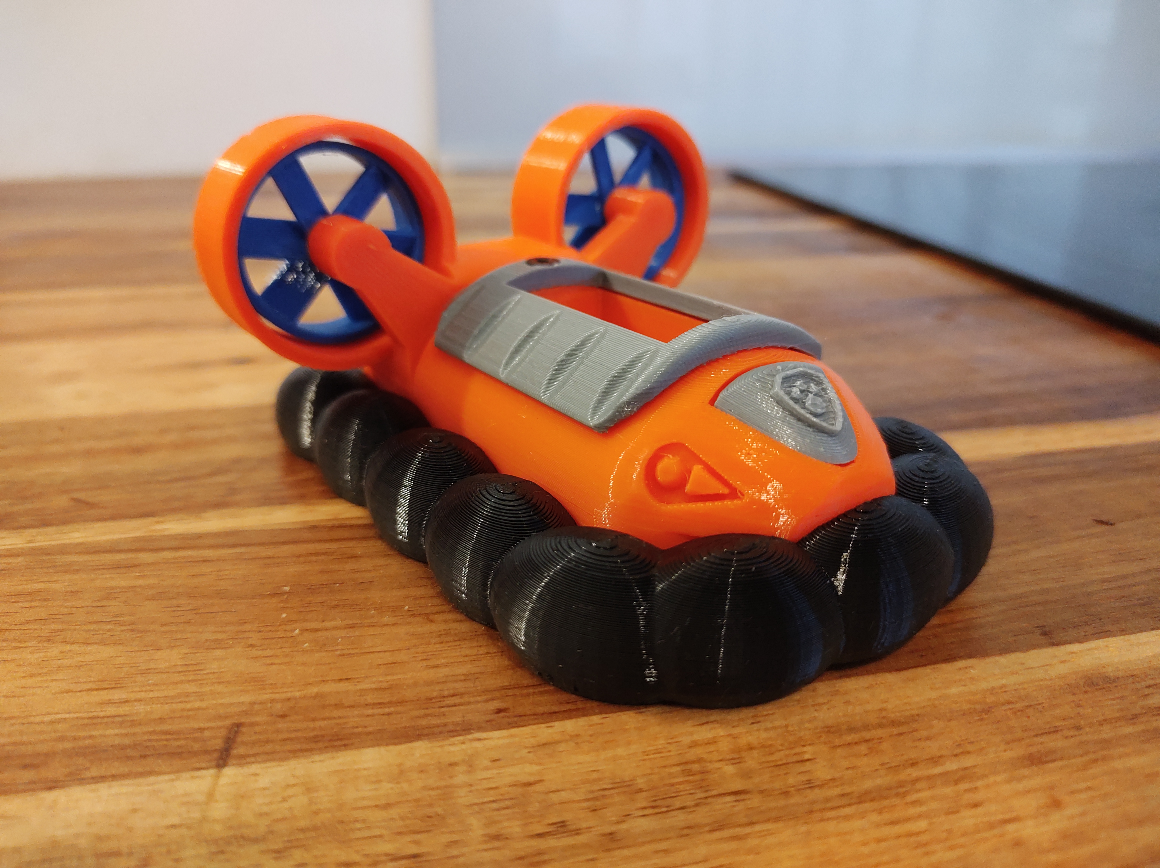 Miniatura 2 do modelo 3D Pup Patrol Hovercraft