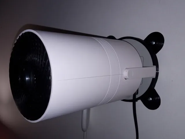 Cheap Projector Wall Mount (120mm base)