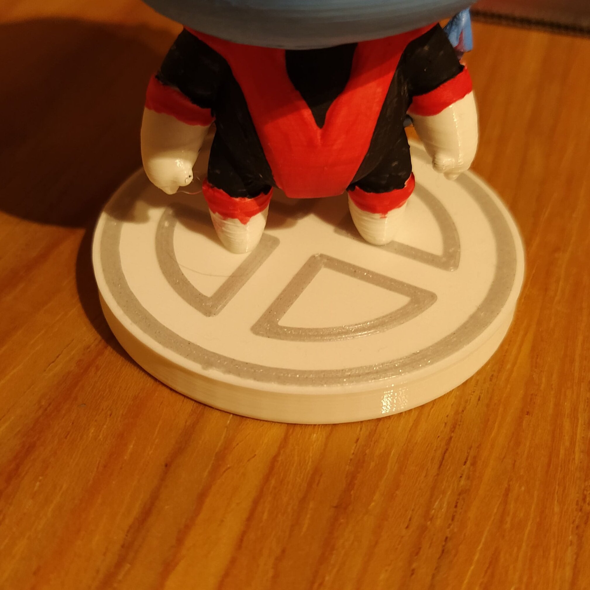 Base for Plakit X-men or other figurines
