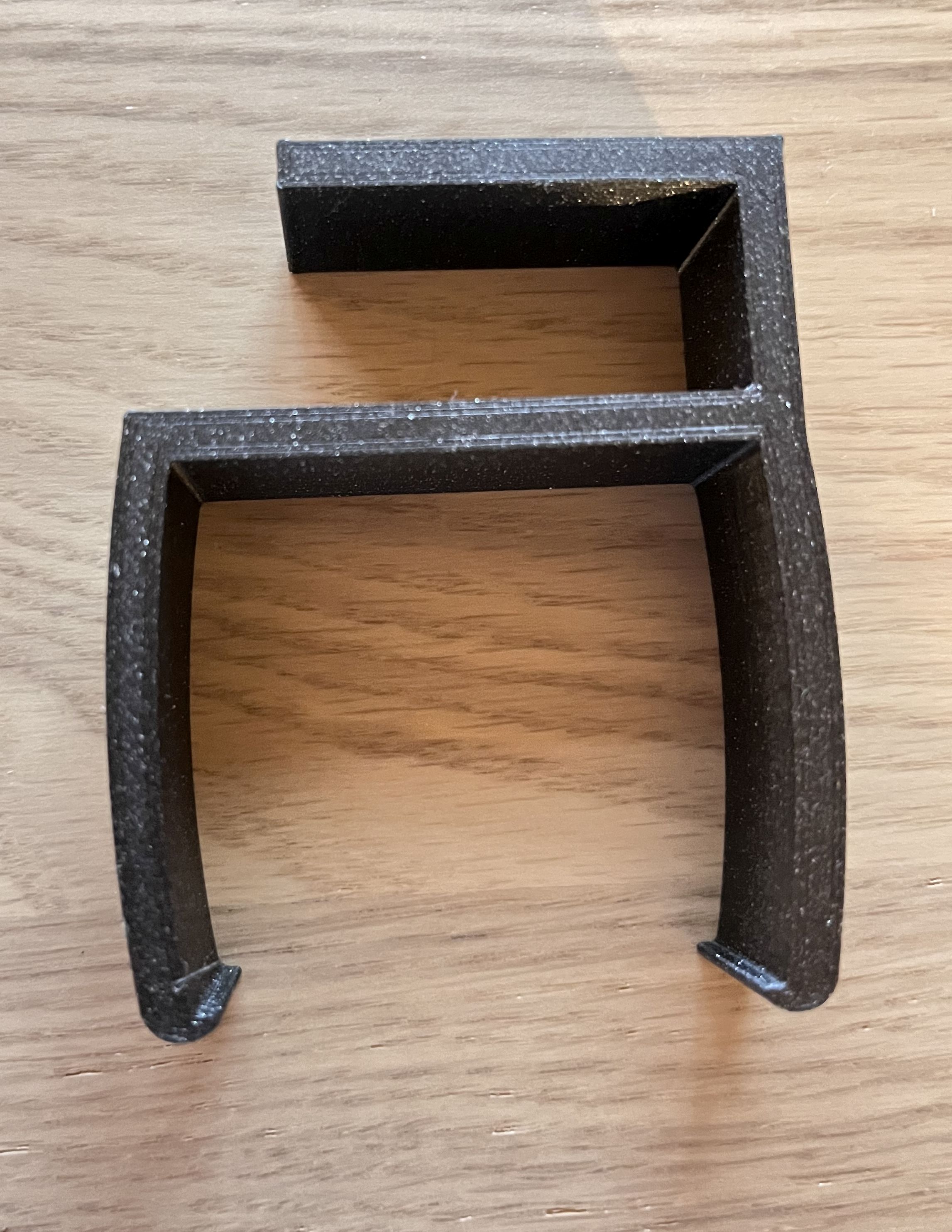 Screwfree Power Strip Mount by keno Download free STL model