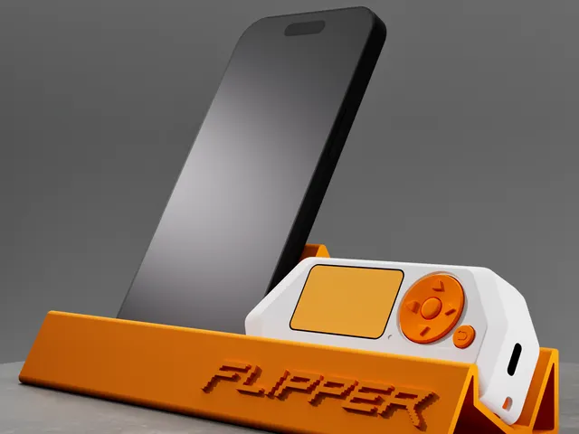 Flipper Zero & Mobile Phone Dock
