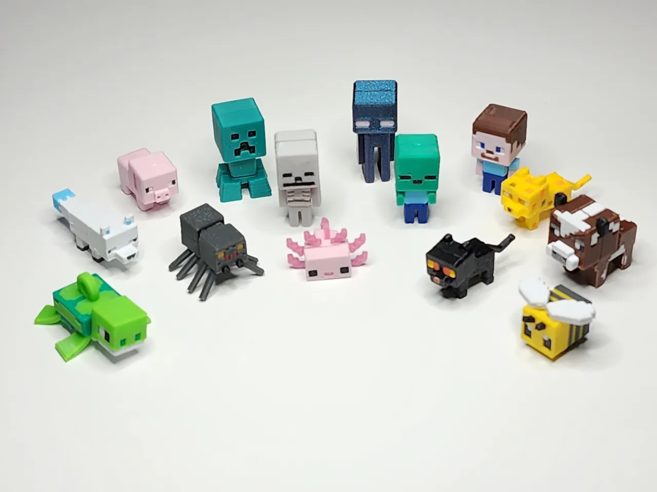 Minecraft cat hot sale figure